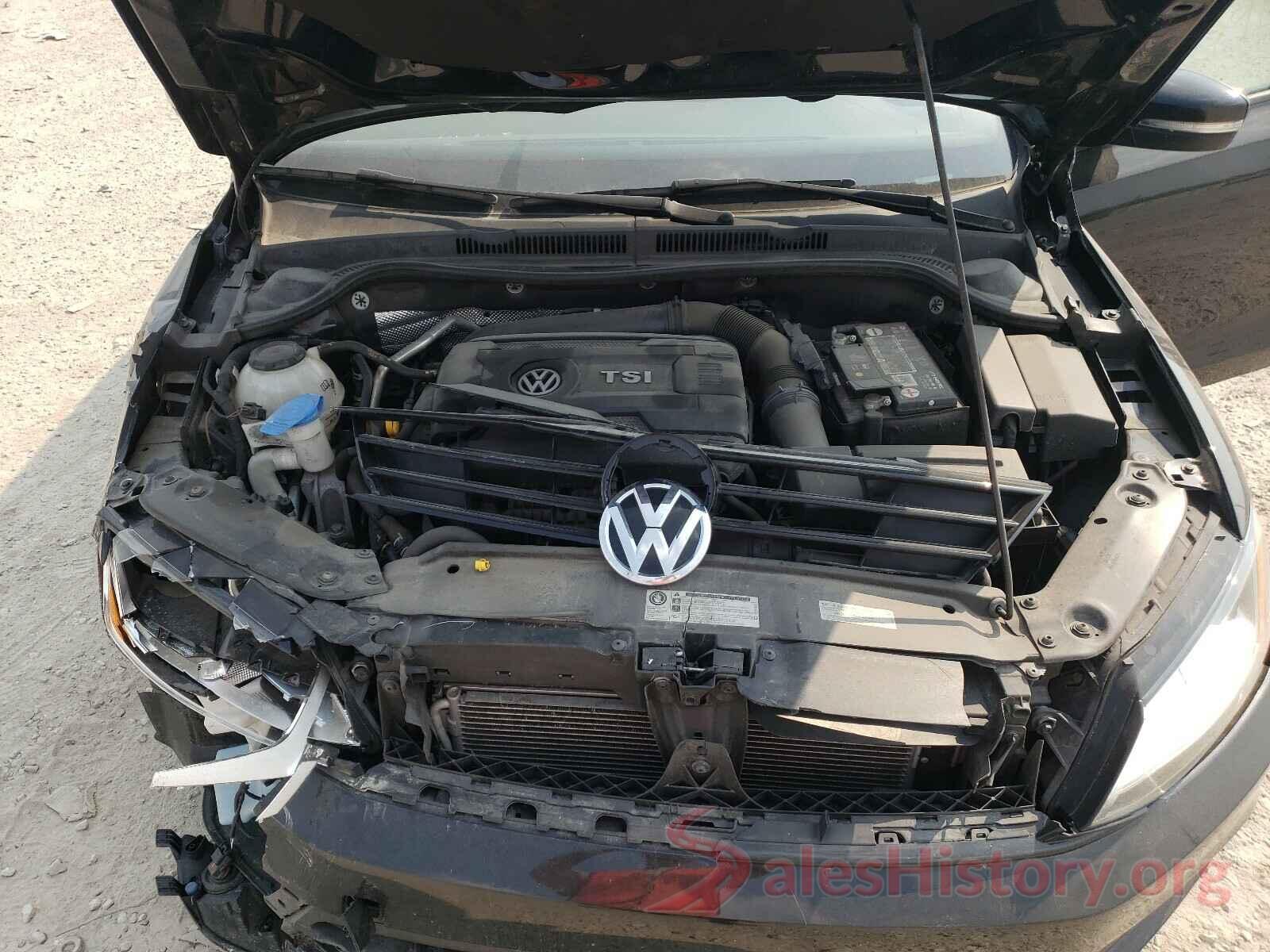 3VWD17AJ2JM205765 2018 VOLKSWAGEN JETTA