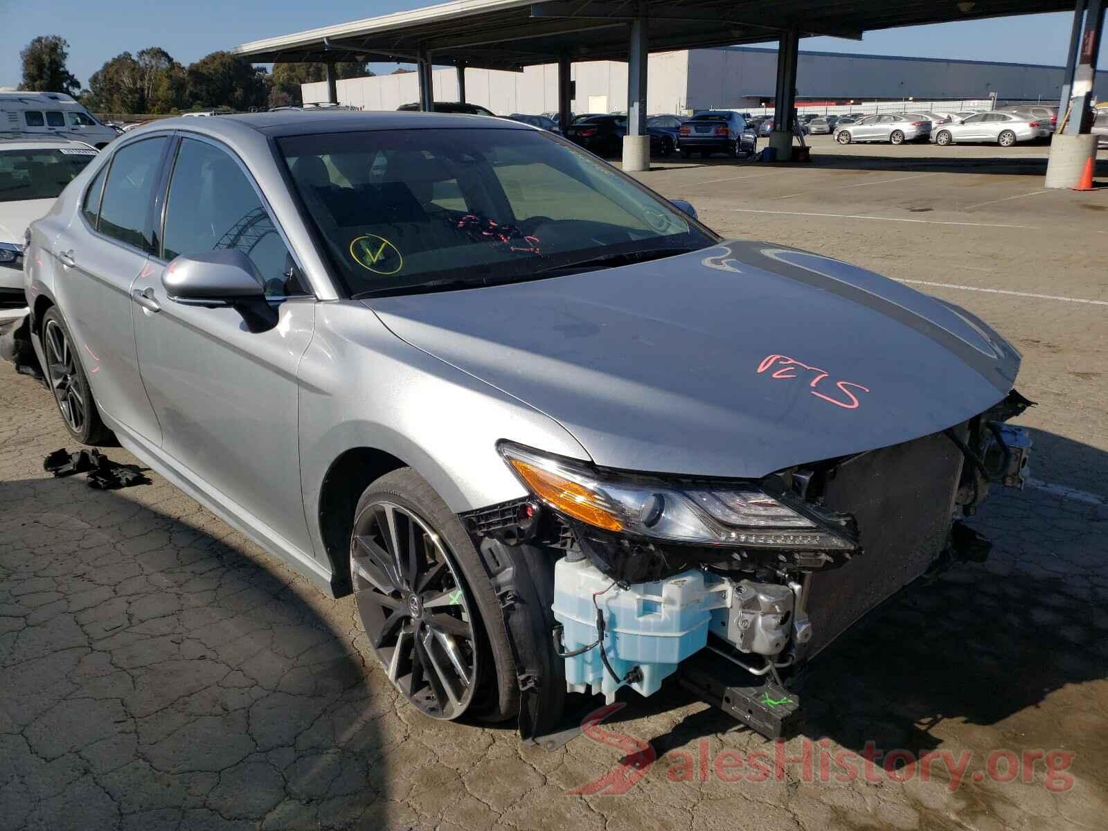 4T1BZ1HK3JU013468 2018 TOYOTA CAMRY