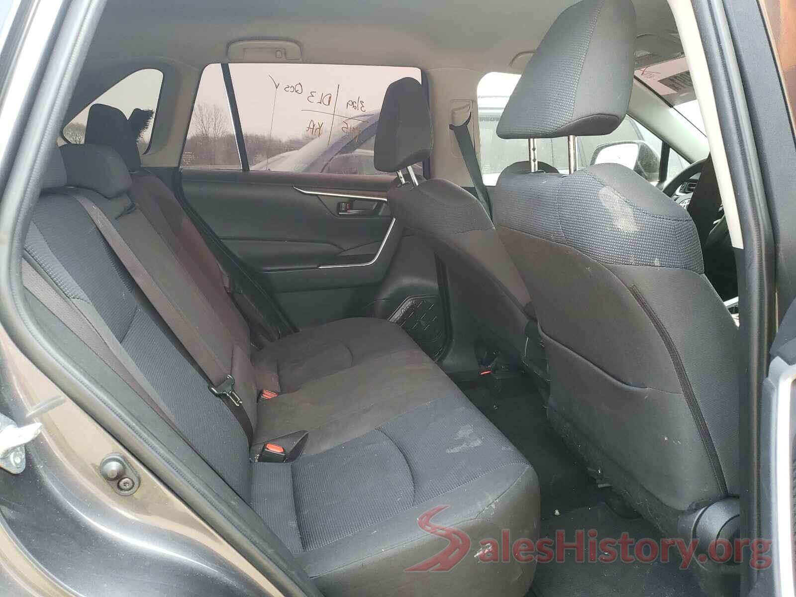 JTMH1RFV3KJ005391 2019 TOYOTA RAV4