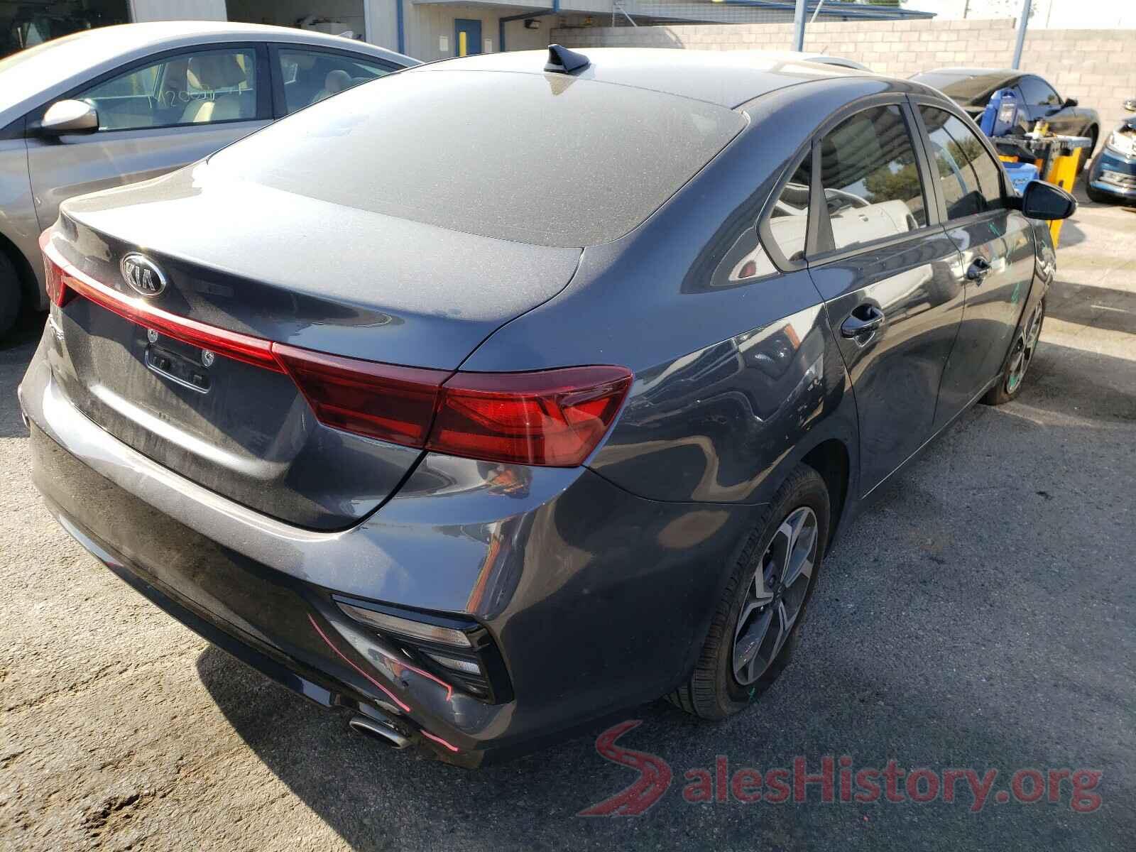 3KPF24AD8ME273407 2021 KIA FORTE