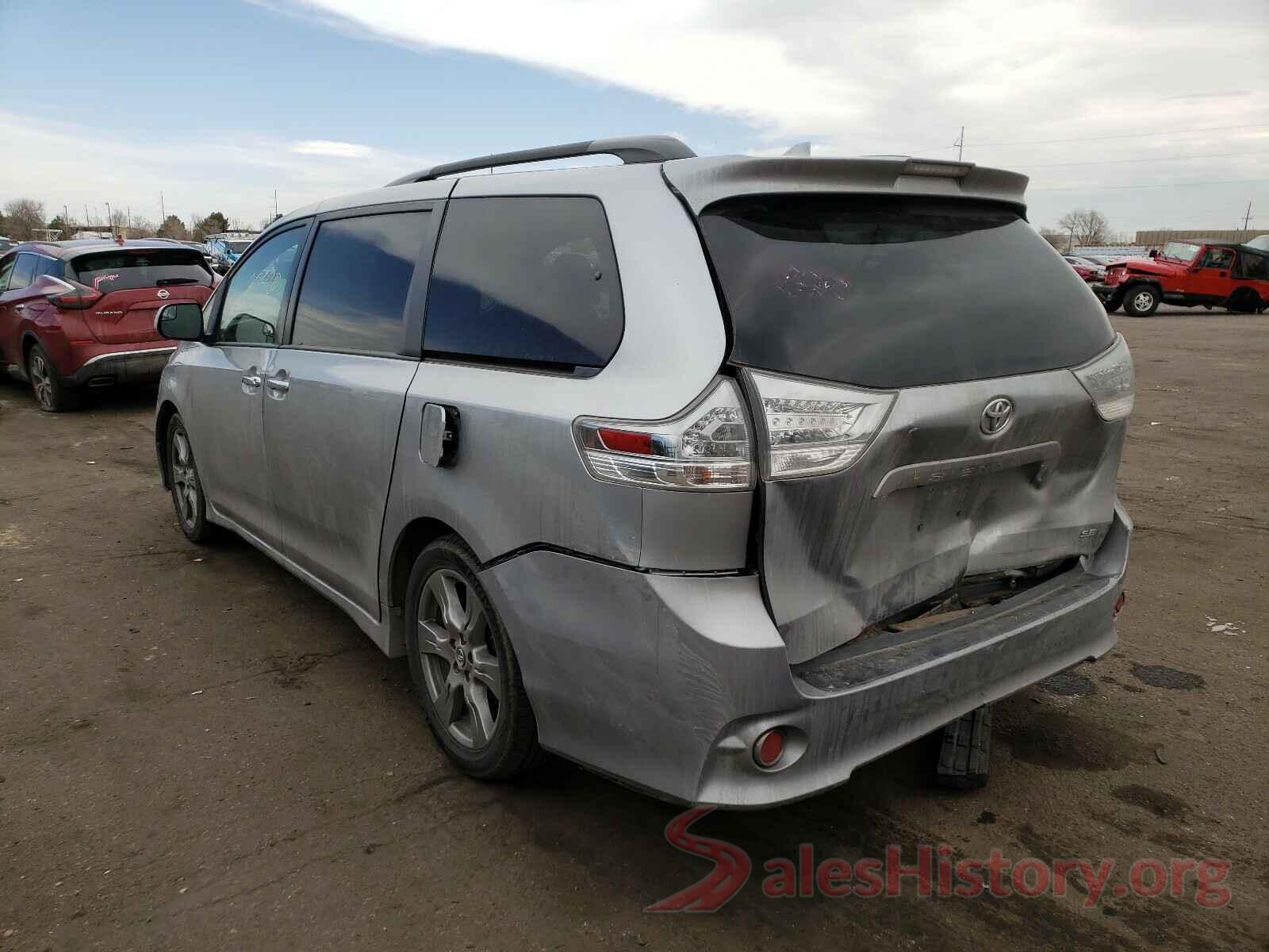 5TDXZ3DC5JS950640 2018 TOYOTA SIENNA