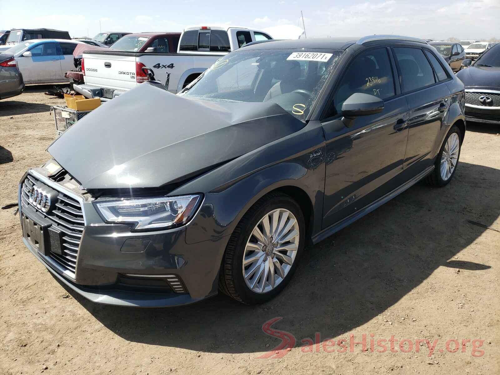 WAUUPBFF0HA060044 2017 AUDI A3