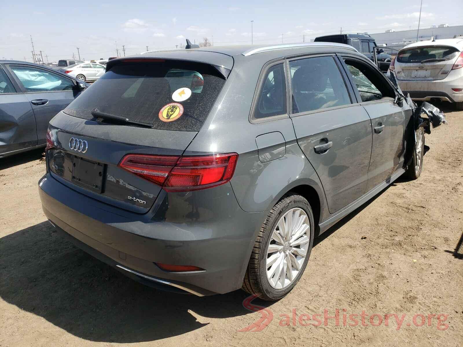 WAUUPBFF0HA060044 2017 AUDI A3