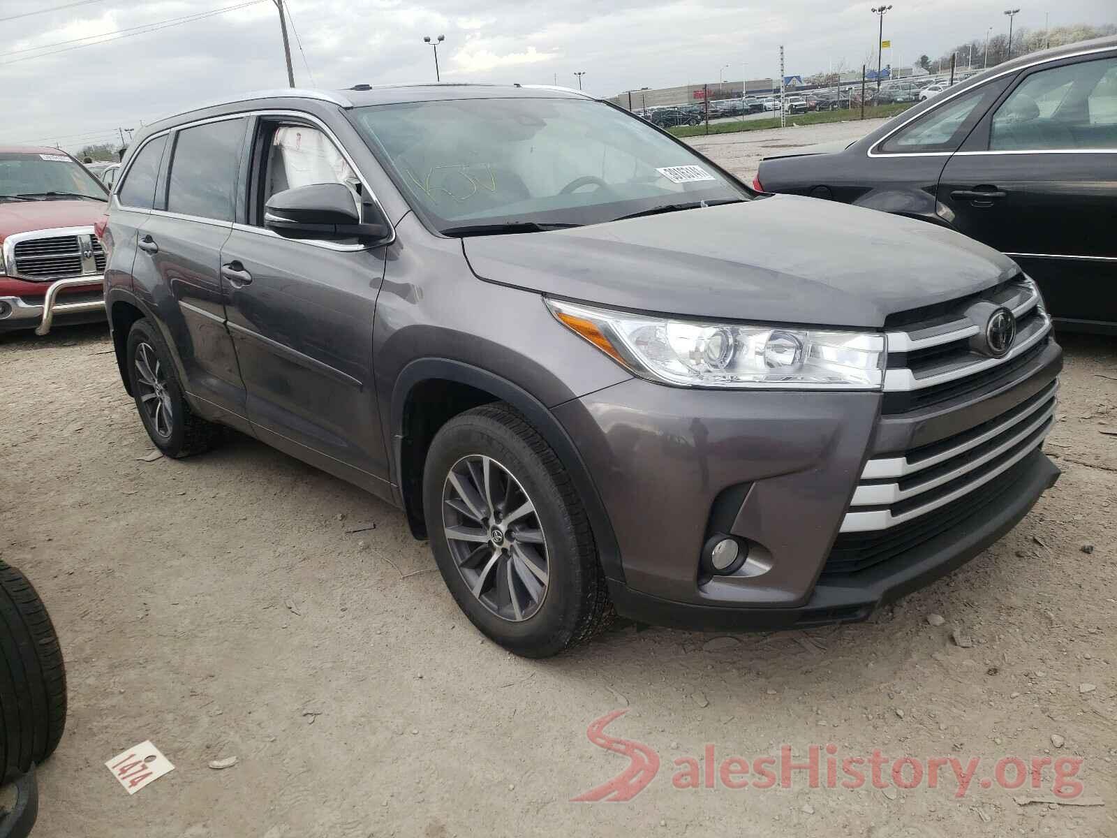 5TDJZRFH5JS825929 2018 TOYOTA HIGHLANDER