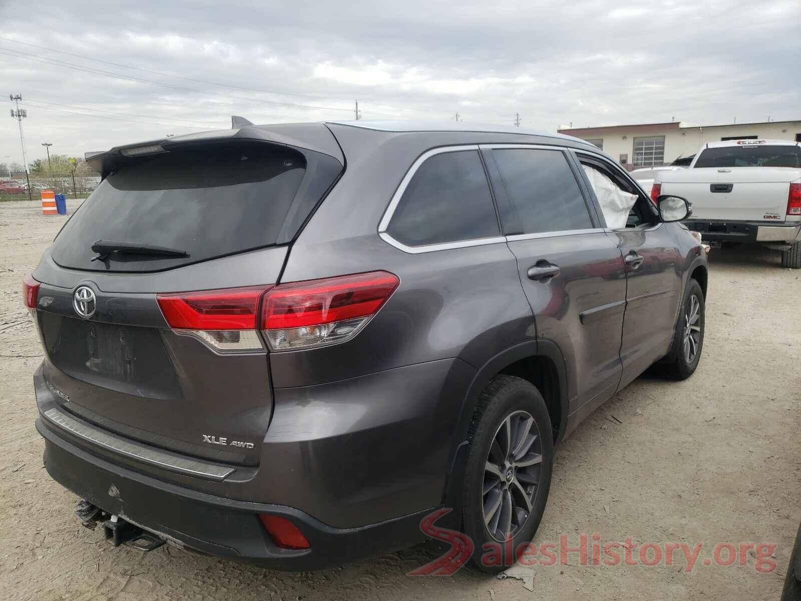 5TDJZRFH5JS825929 2018 TOYOTA HIGHLANDER