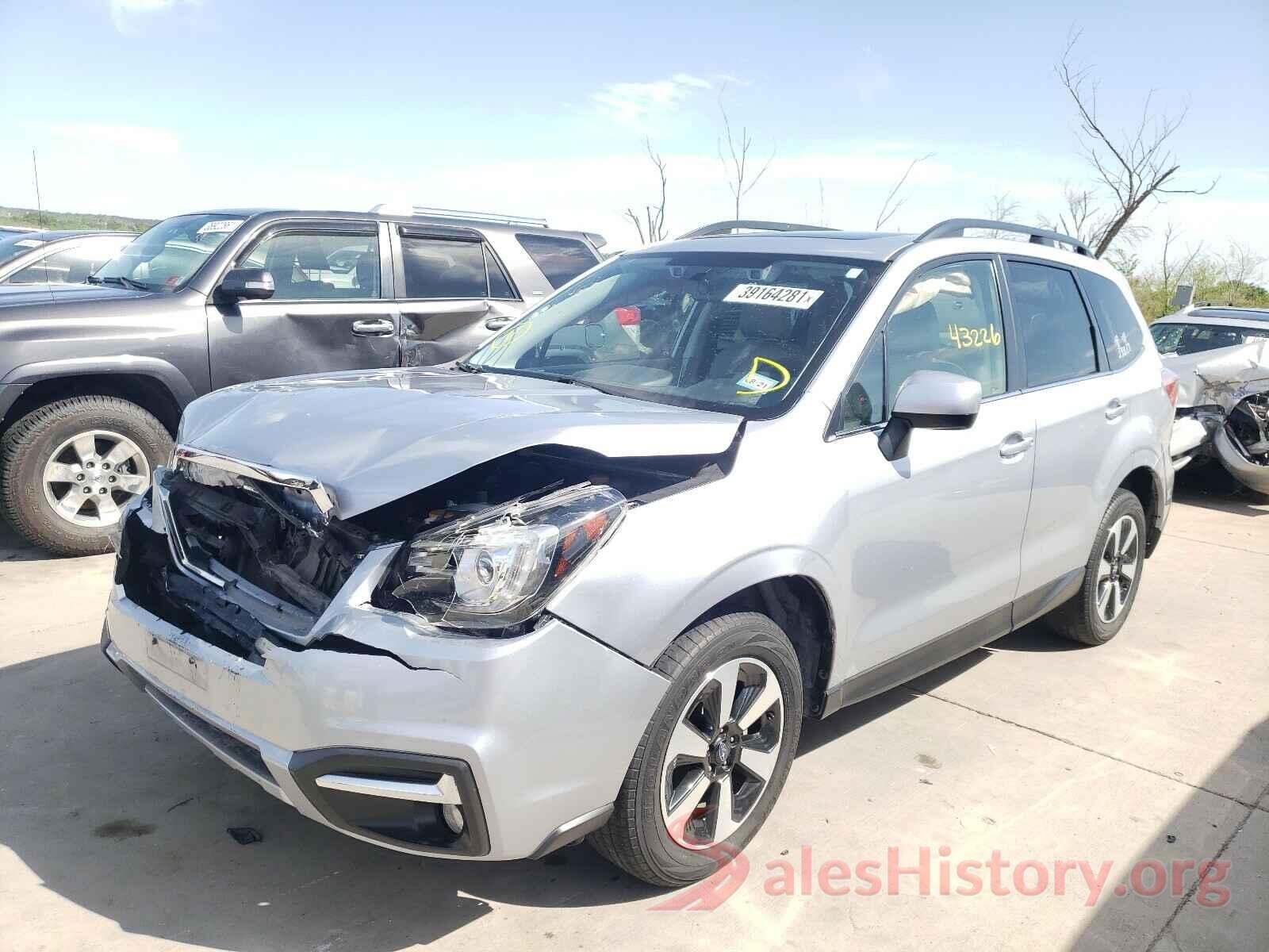 JF2SJARC1JH428981 2018 SUBARU FORESTER