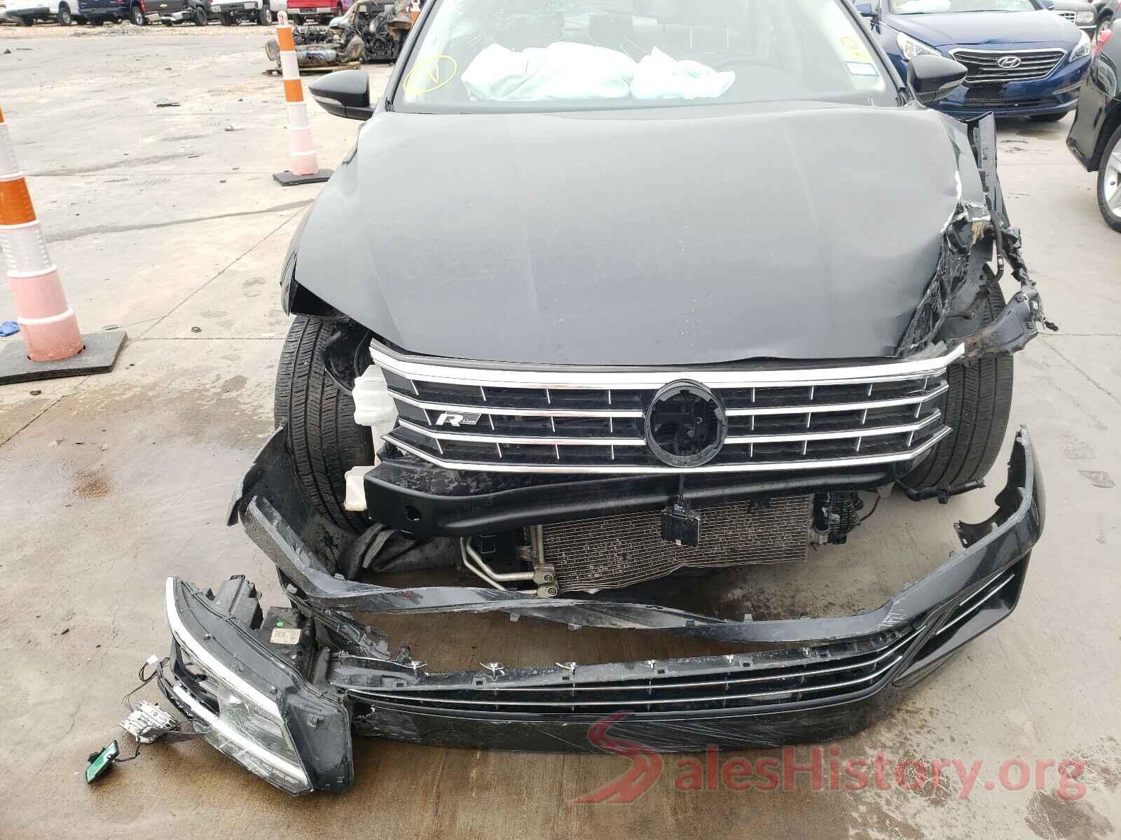 1VWAA7A39JC008503 2018 VOLKSWAGEN PASSAT