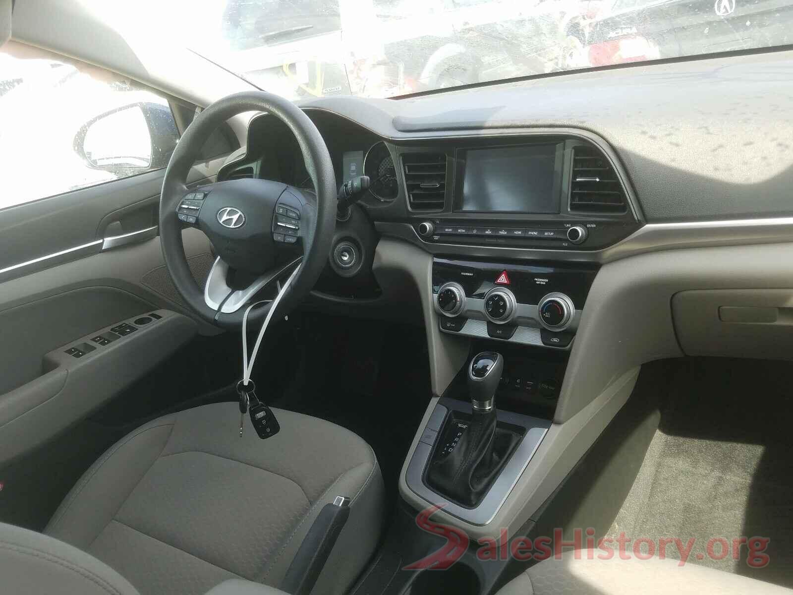 5NPD84LFXKH478255 2019 HYUNDAI ELANTRA