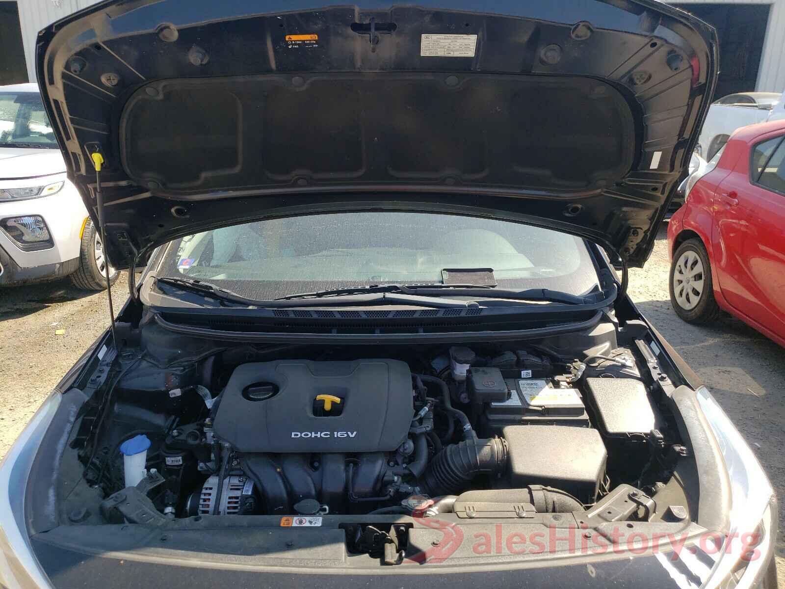 3KPFK4A78JE269699 2018 KIA FORTE