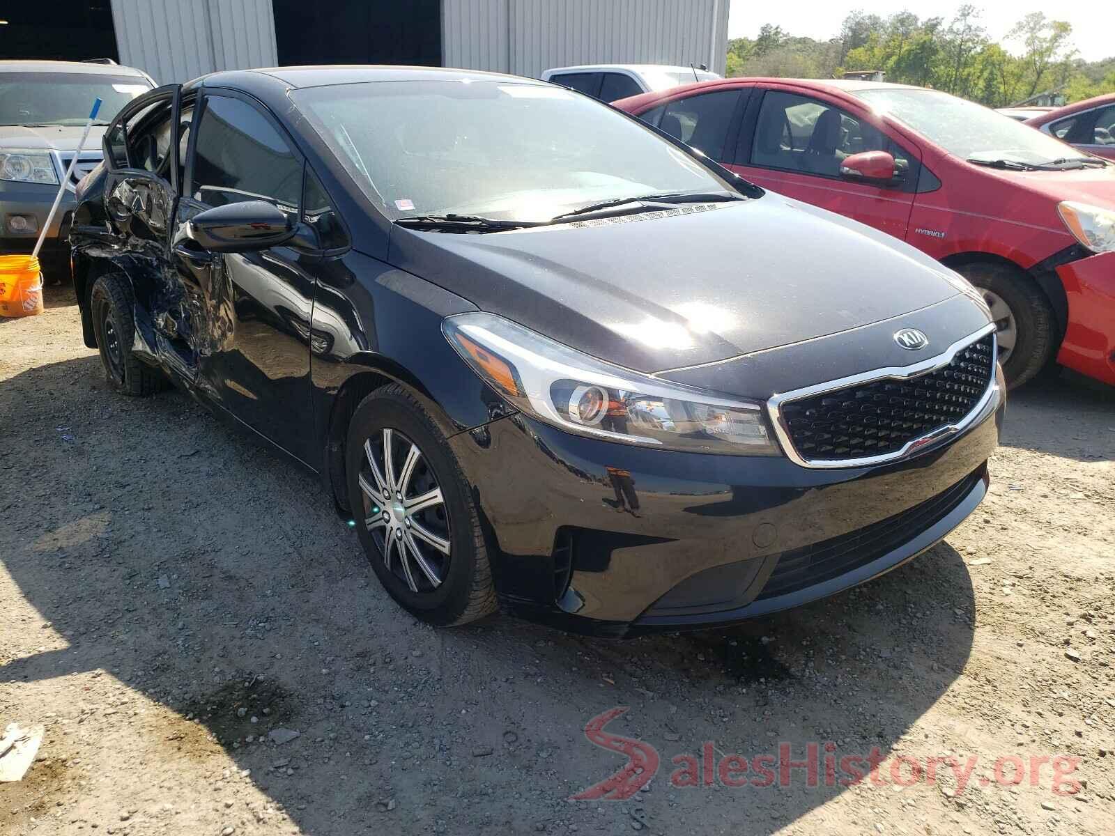 3KPFK4A78JE269699 2018 KIA FORTE