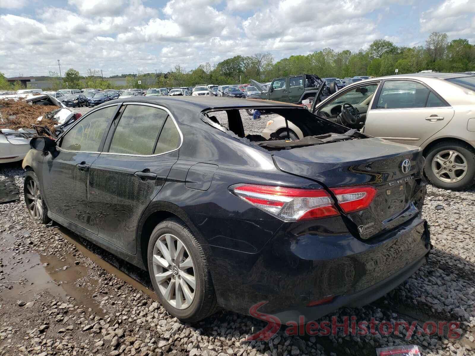 4T1B11HK8JU612888 2018 TOYOTA CAMRY