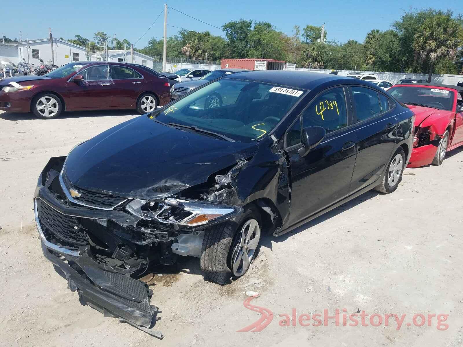 1G1BC5SMXH7157947 2017 CHEVROLET CRUZE