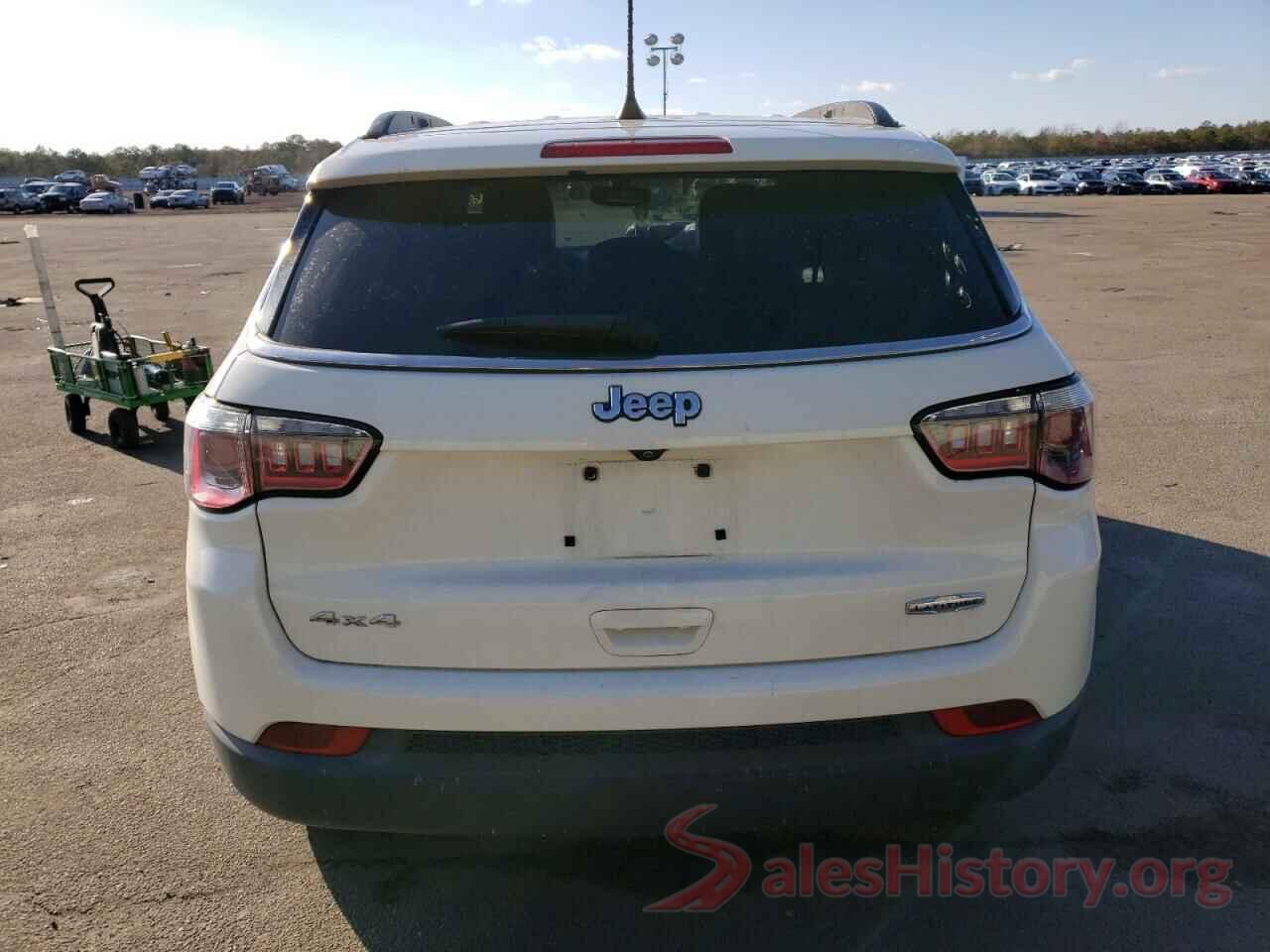 3C4NJDBB1JT177055 2018 JEEP COMPASS