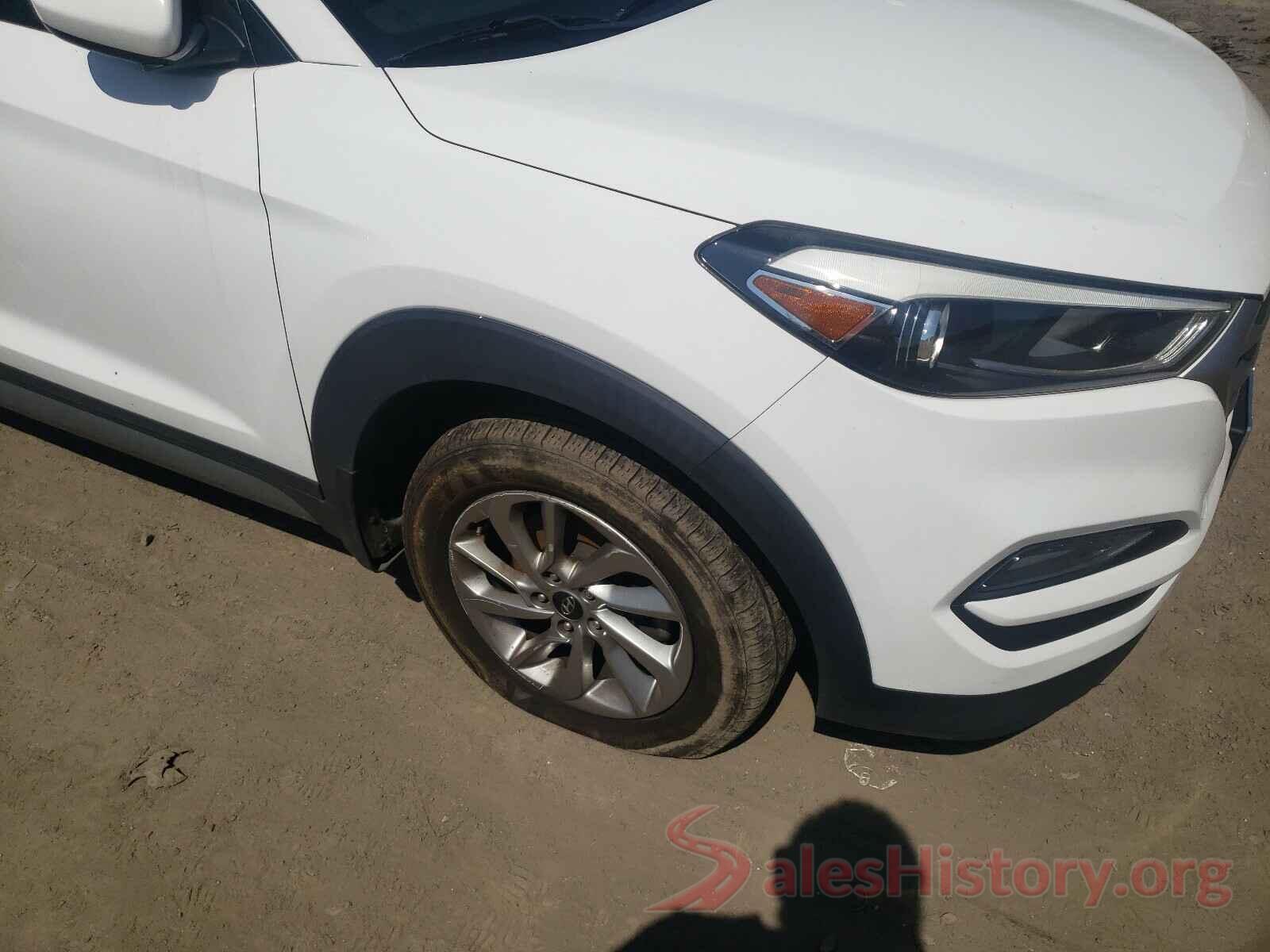 KM8J33A43HU261587 2017 HYUNDAI TUCSON