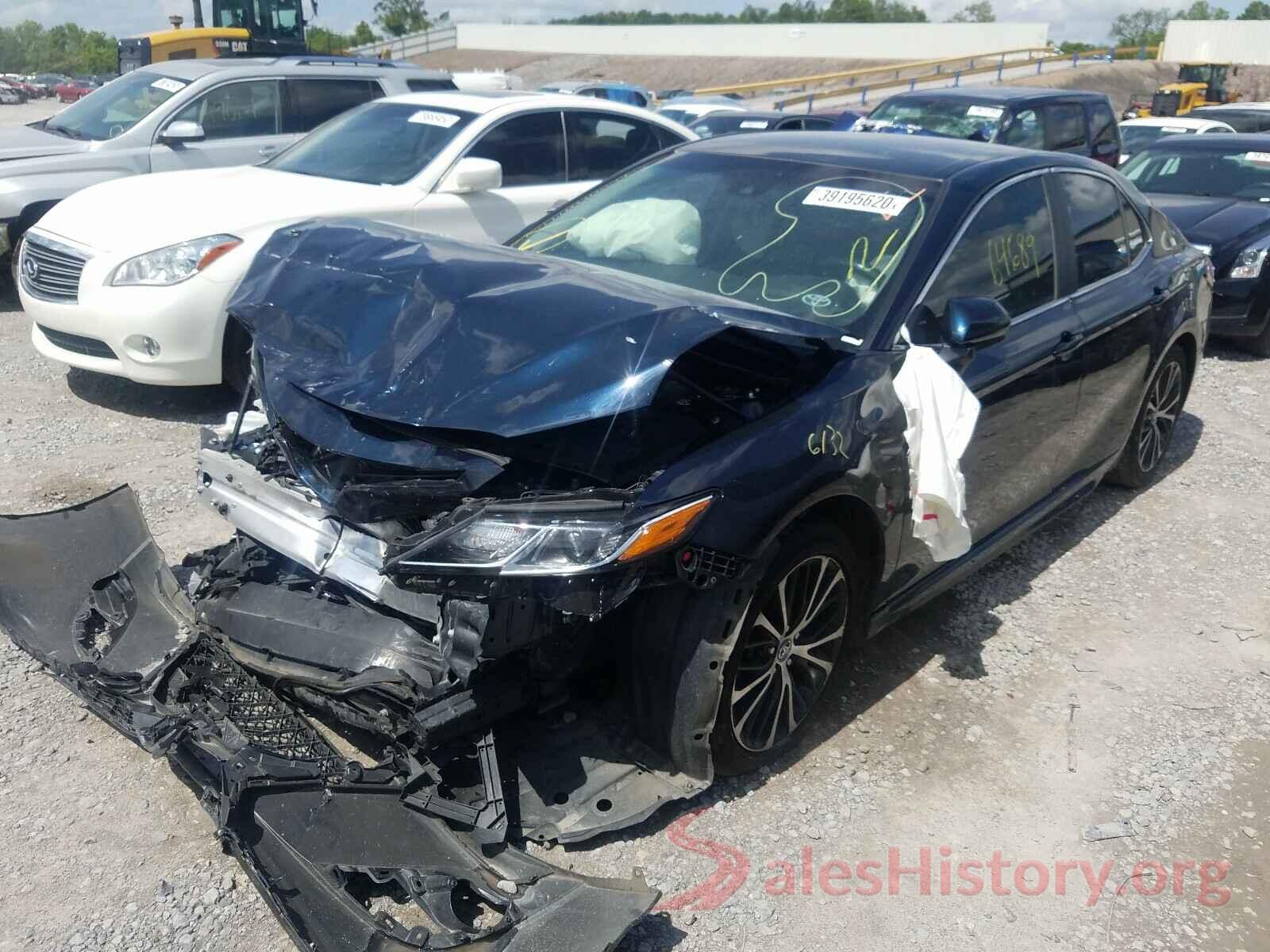 4T1B11HK1JU525480 2018 TOYOTA CAMRY