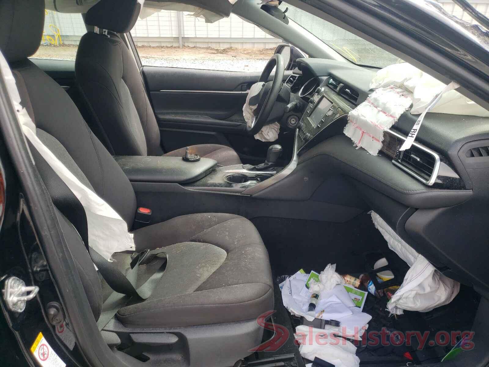 4T1B11HK9JU070409 2018 TOYOTA CAMRY