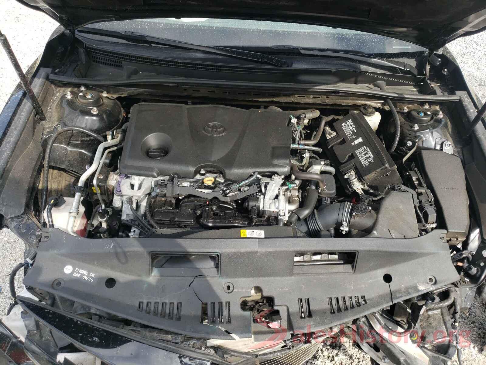 4T1B11HK9JU070409 2018 TOYOTA CAMRY