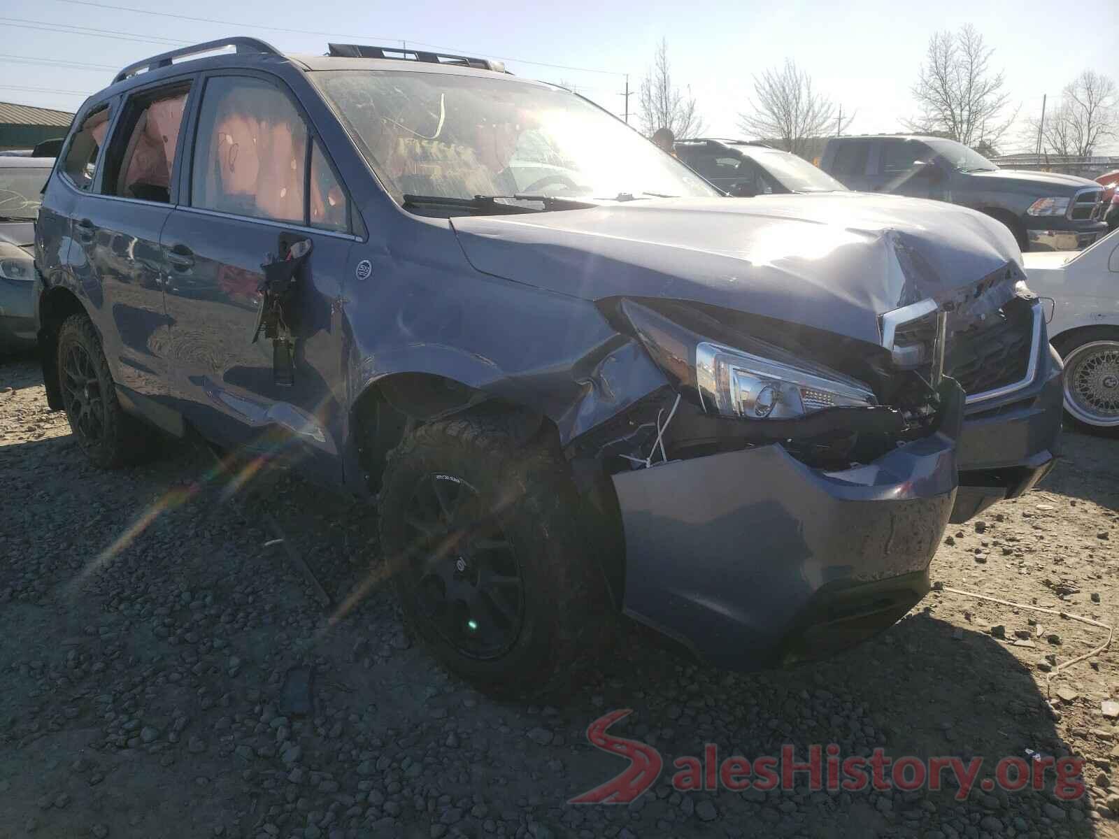 JF2SJAWCXJH534348 2018 SUBARU FORESTER