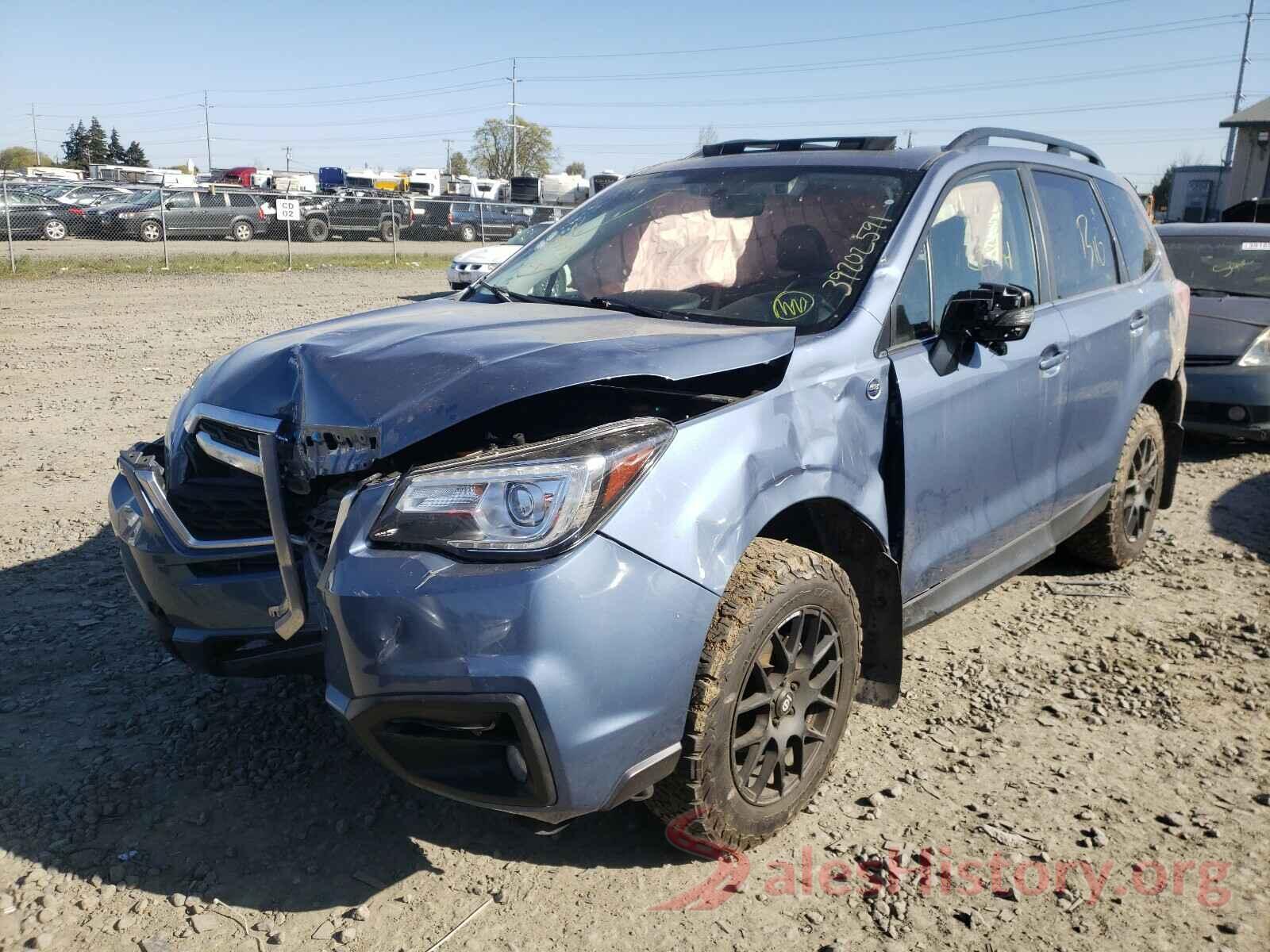 JF2SJAWCXJH534348 2018 SUBARU FORESTER