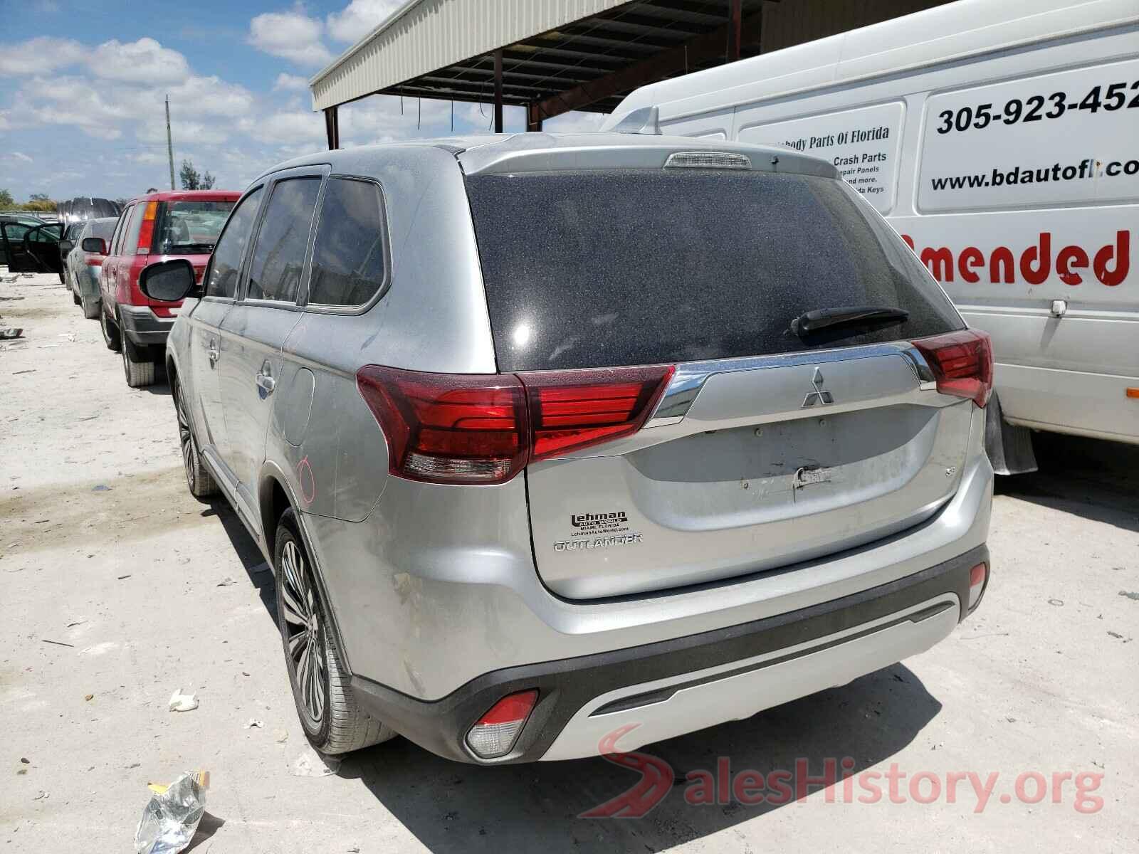 JA4AD3A38LZ010076 2020 MITSUBISHI OUTLANDER