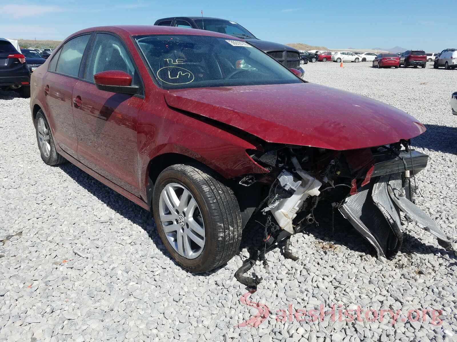 3VW2B7AJ9JM224138 2018 VOLKSWAGEN JETTA