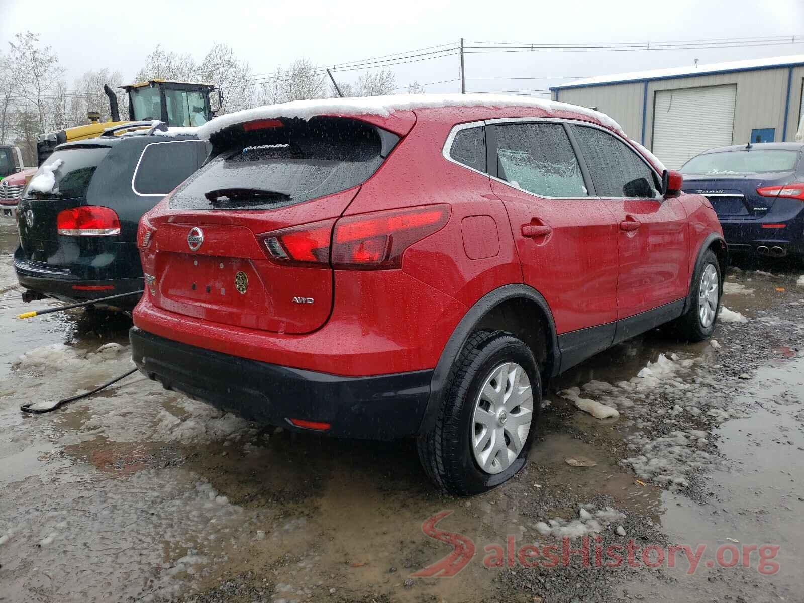 JN1BJ1CR6JW260605 2018 NISSAN ROGUE