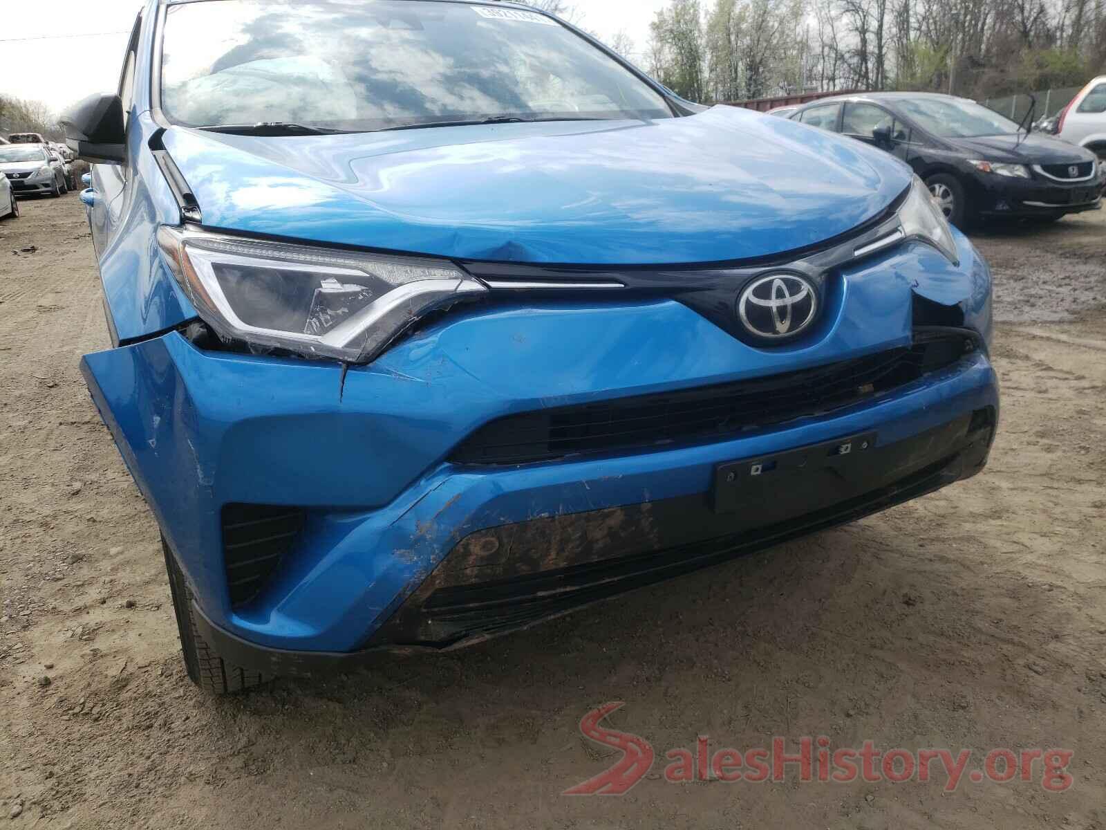 JTMZFREV1HJ129143 2017 TOYOTA RAV4