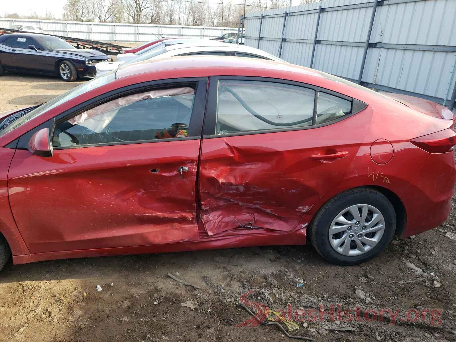 5NPD74LF4JH353592 2018 HYUNDAI ELANTRA