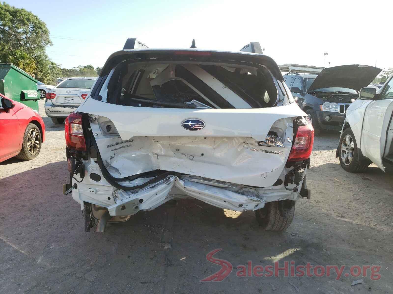 4S4BSAKC8J3273683 2018 SUBARU OUTBACK