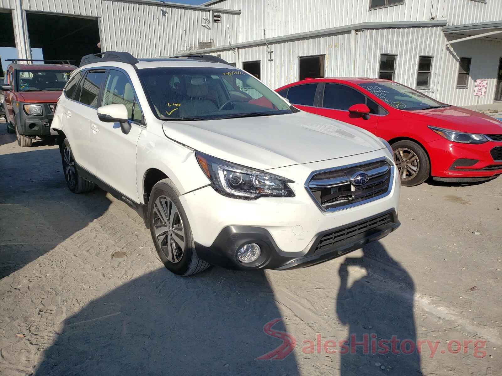 4S4BSAKC8J3273683 2018 SUBARU OUTBACK