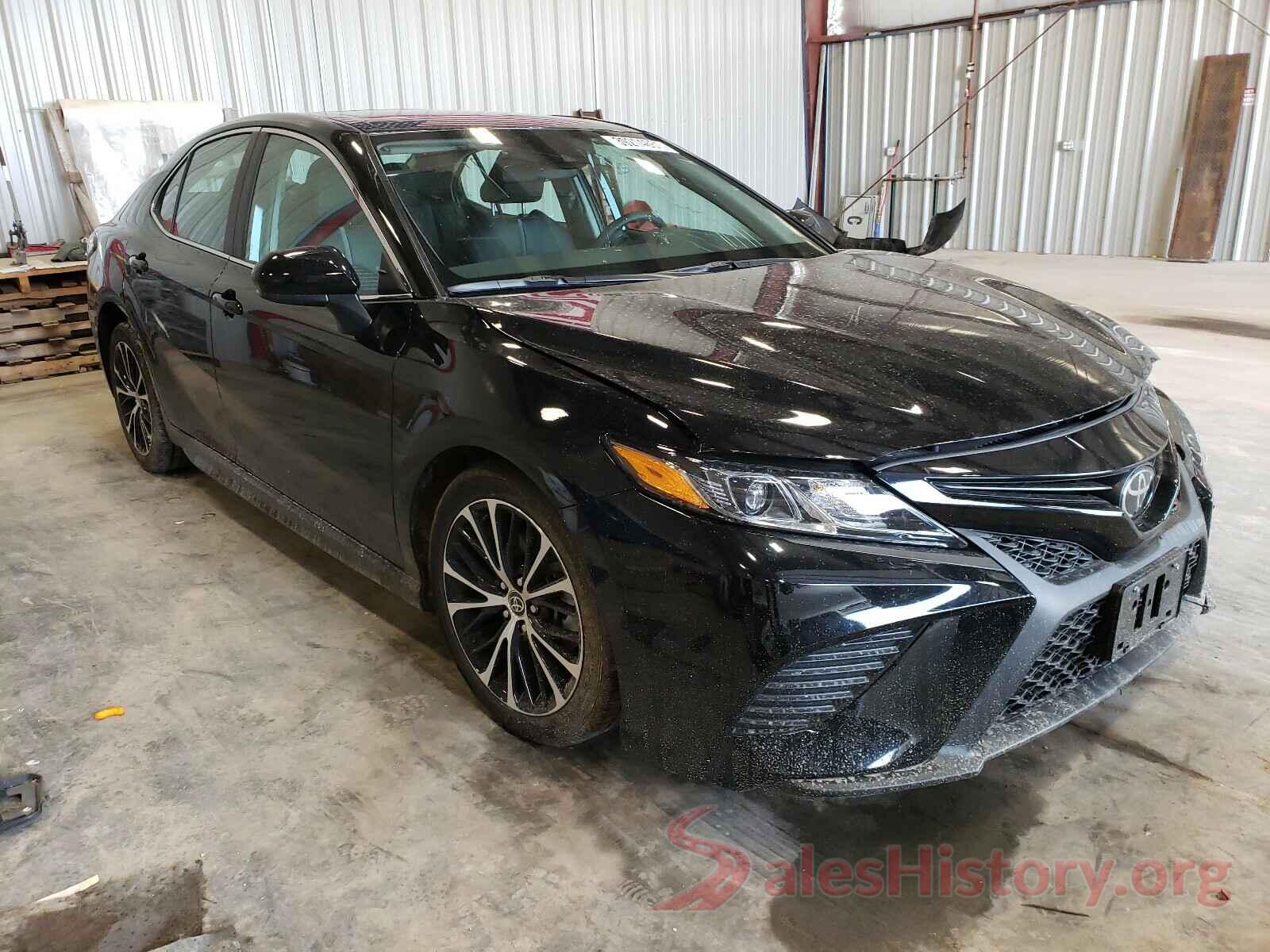 4T1G11AK3LU957605 2020 TOYOTA CAMRY