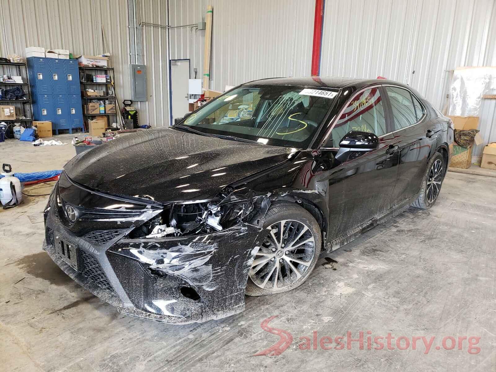 4T1G11AK3LU957605 2020 TOYOTA CAMRY