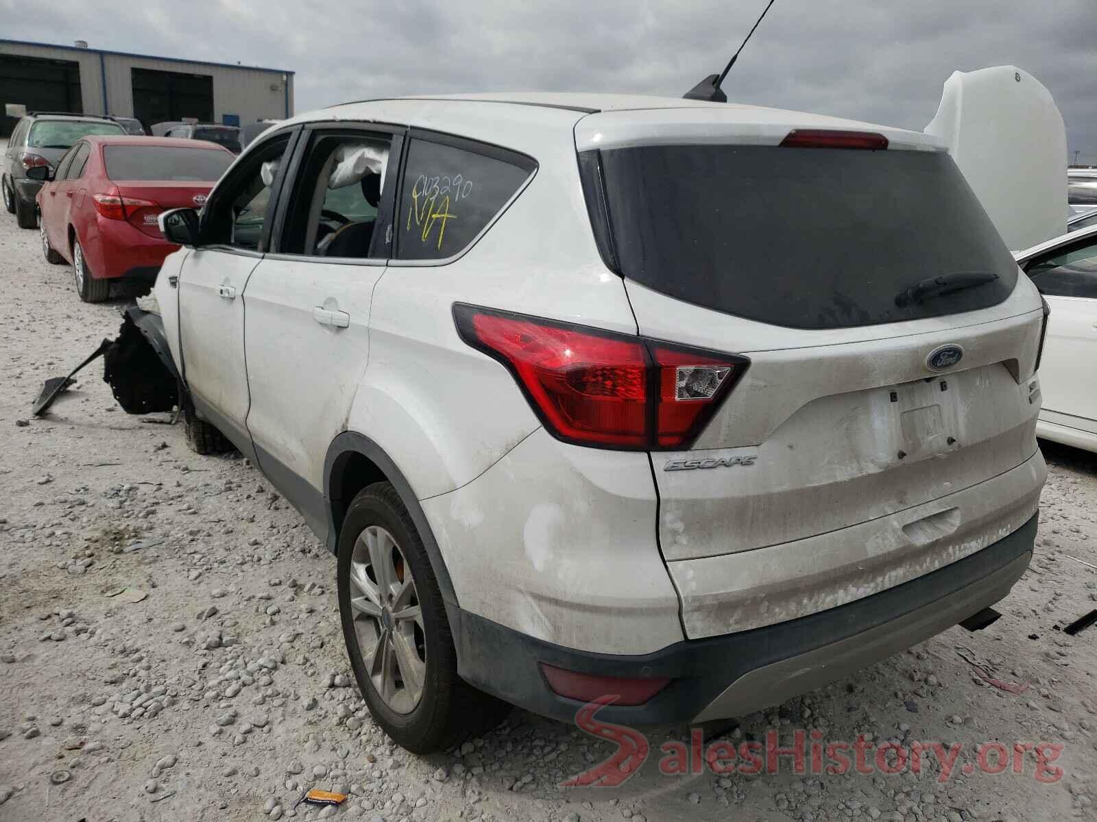 1FMCU0GD5KUA48188 2019 FORD ESCAPE