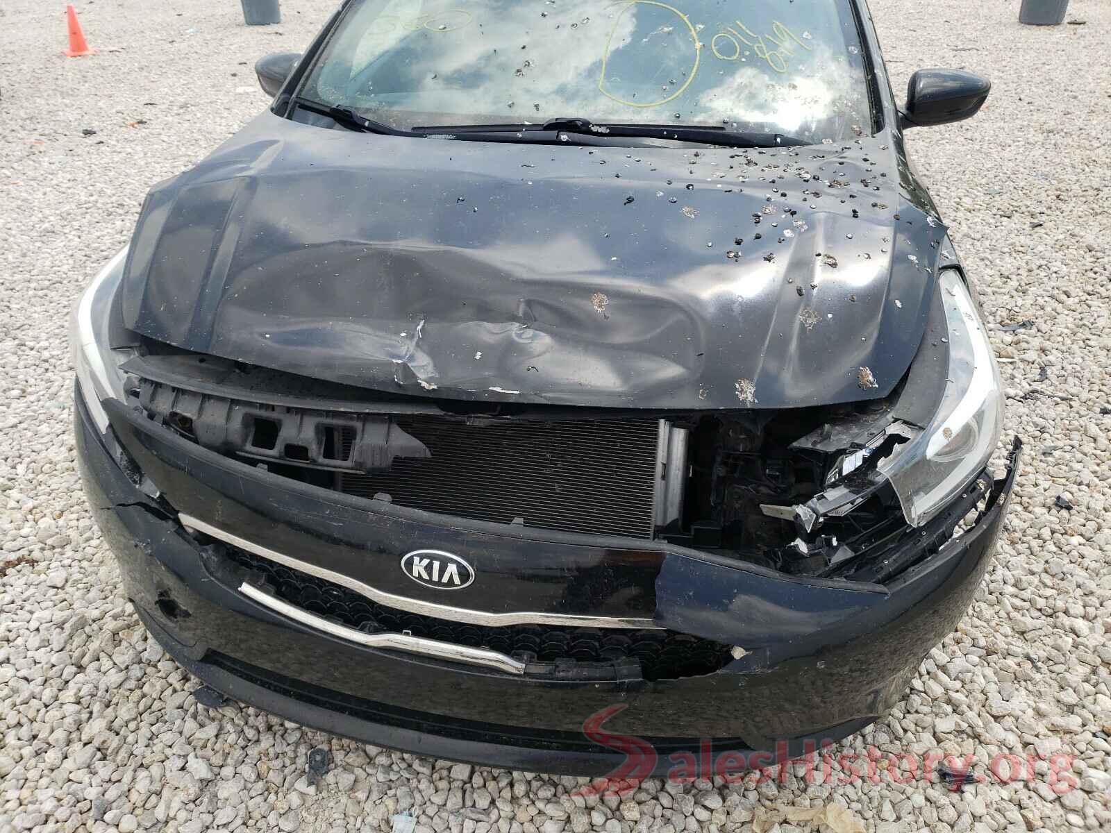 3KPFK4A74HE011819 2017 KIA FORTE