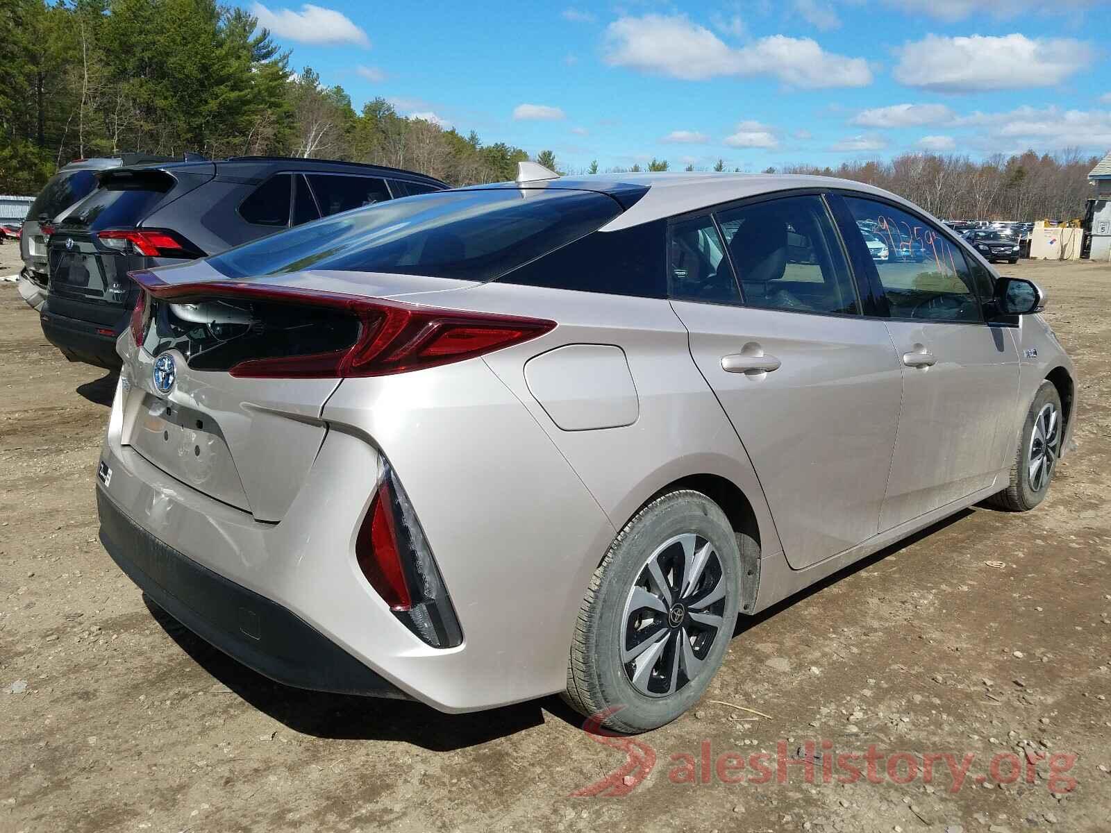 JTDKARFPXH3053829 2017 TOYOTA PRIUS