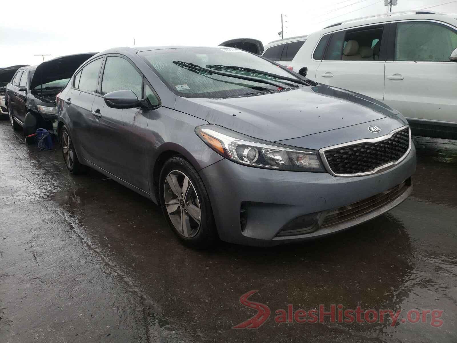 3KPFL4A70JE178424 2018 KIA FORTE