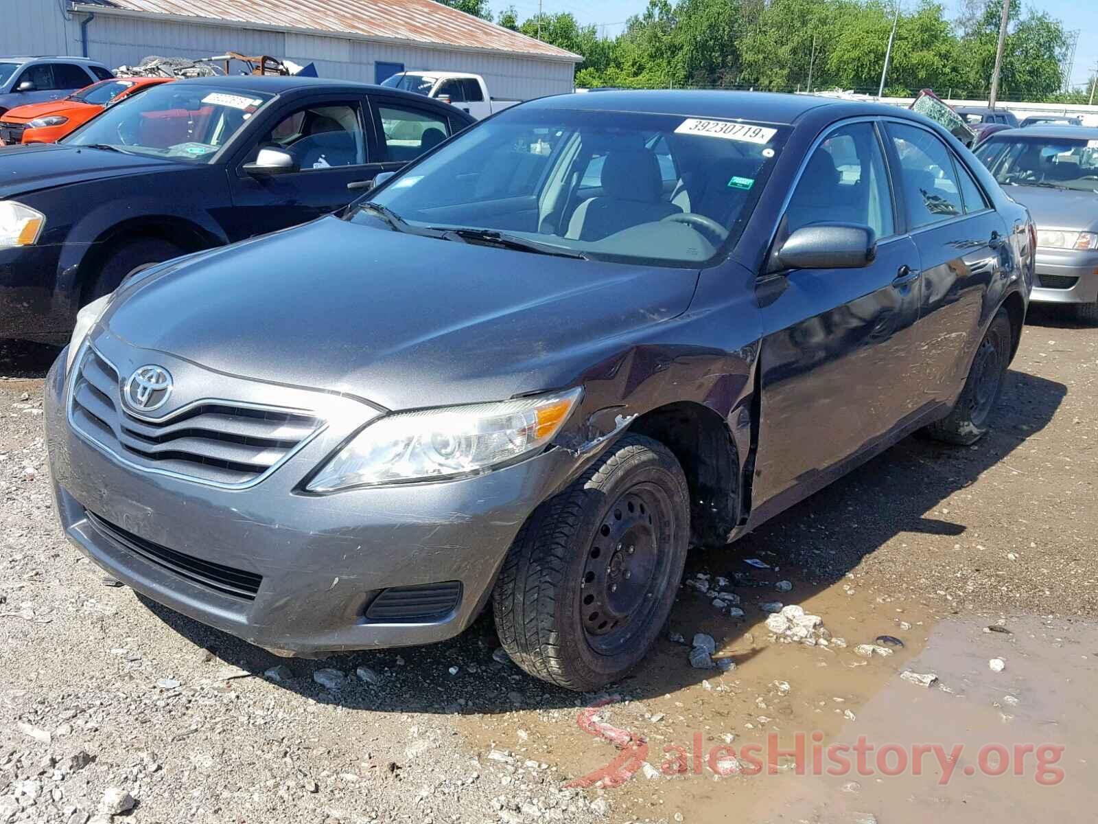 4T1BF3EK1BU732678 2011 TOYOTA CAMRY BASE