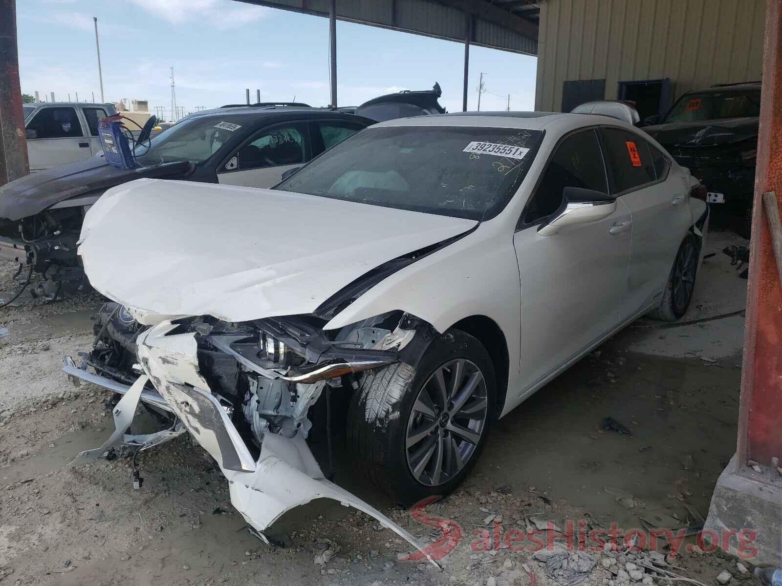 58ADA1C13MU002711 2021 LEXUS ES300