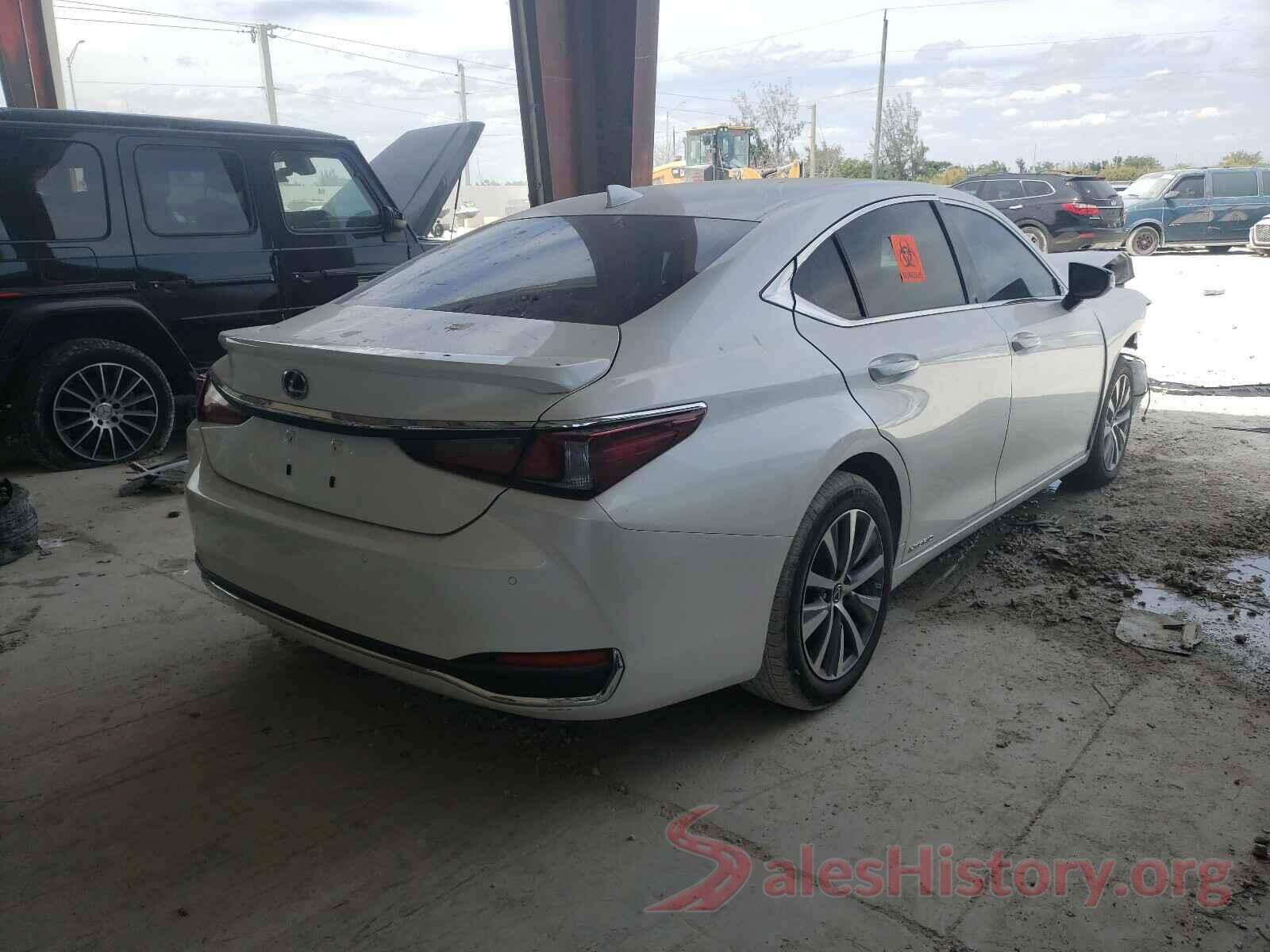 58ADA1C13MU002711 2021 LEXUS ES300