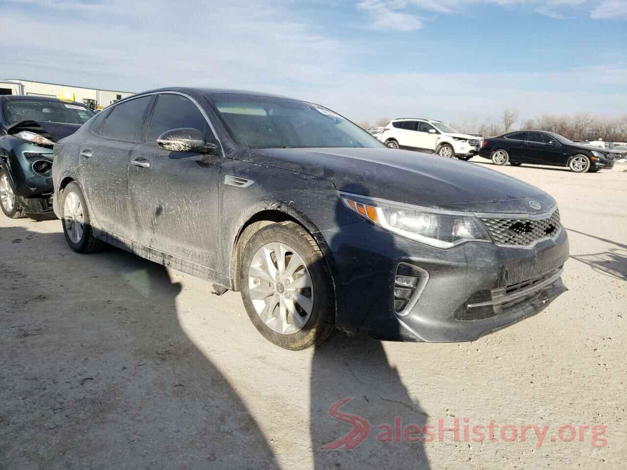 5XXGT4L35JG220270 2018 KIA OPTIMA