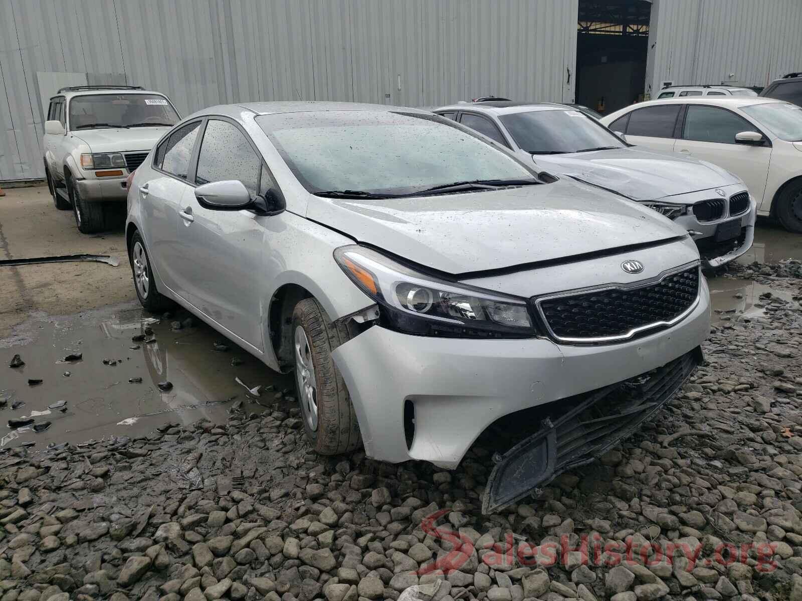 3KPFK4A76JE270091 2018 KIA FORTE