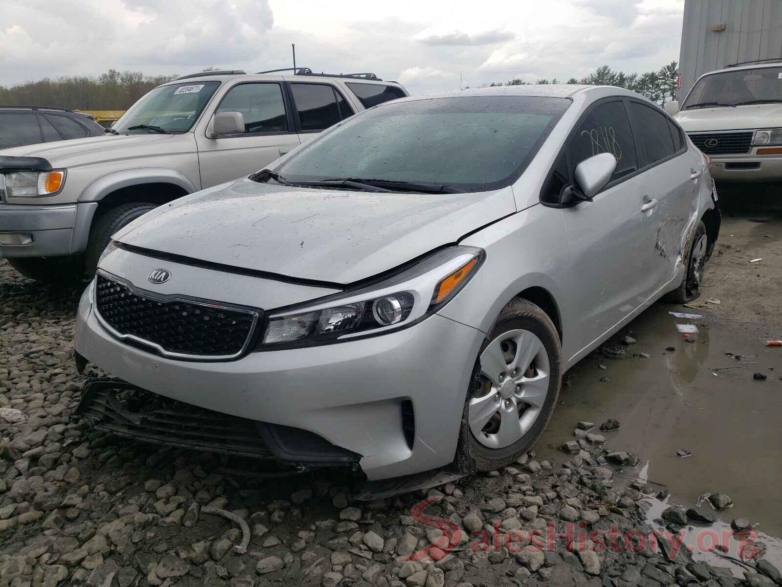 3KPFK4A76JE270091 2018 KIA FORTE