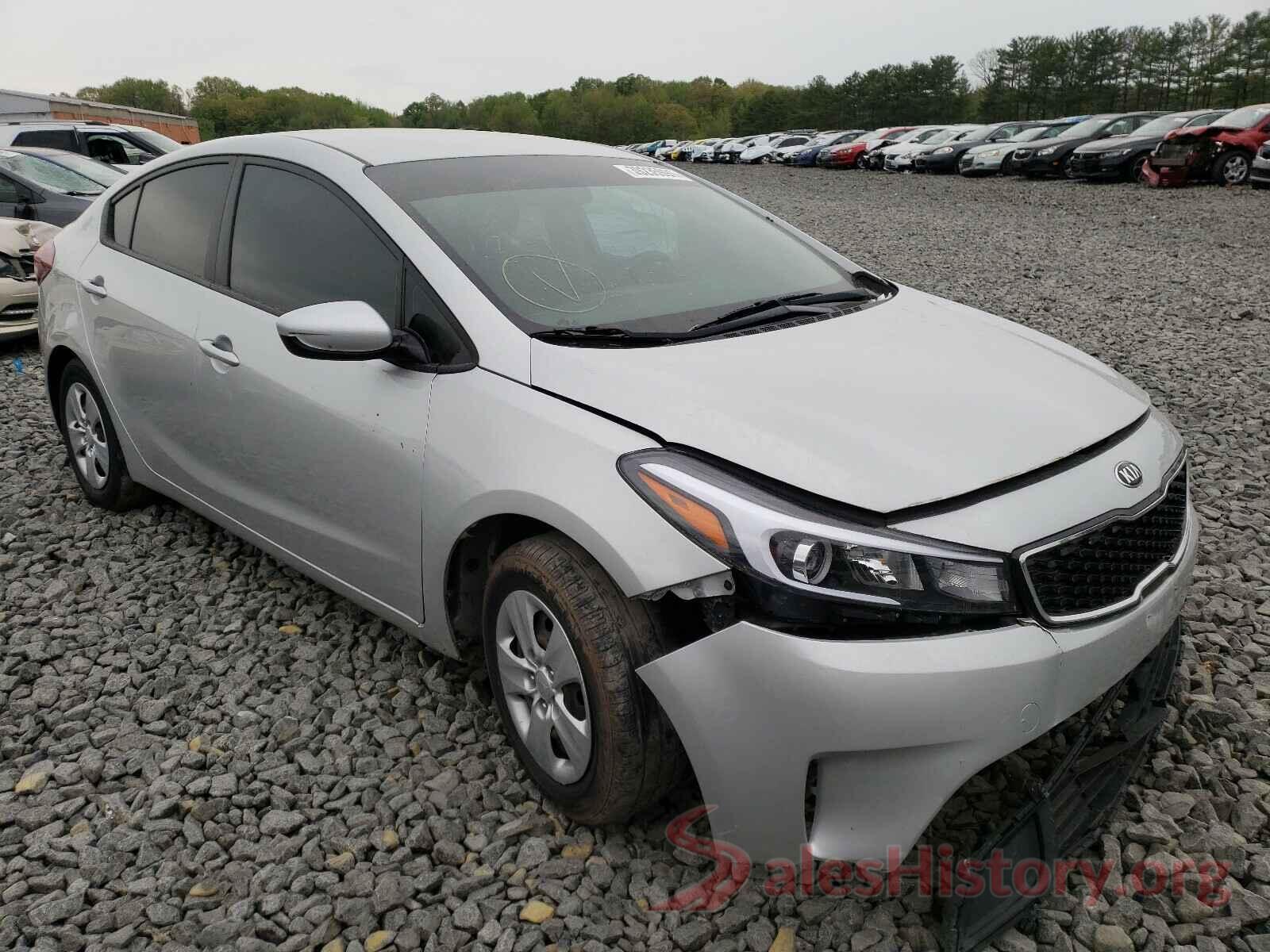 3KPFK4A76JE270091 2018 KIA FORTE