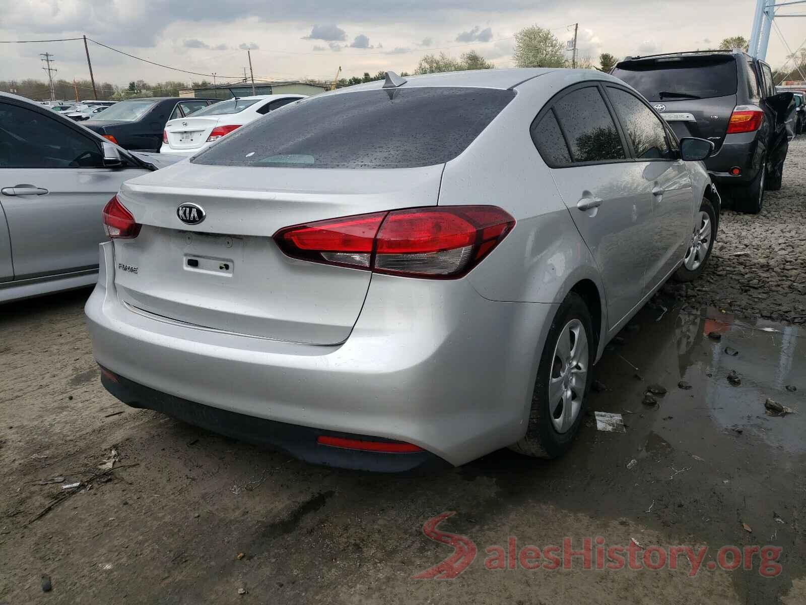 3KPFK4A76JE270091 2018 KIA FORTE