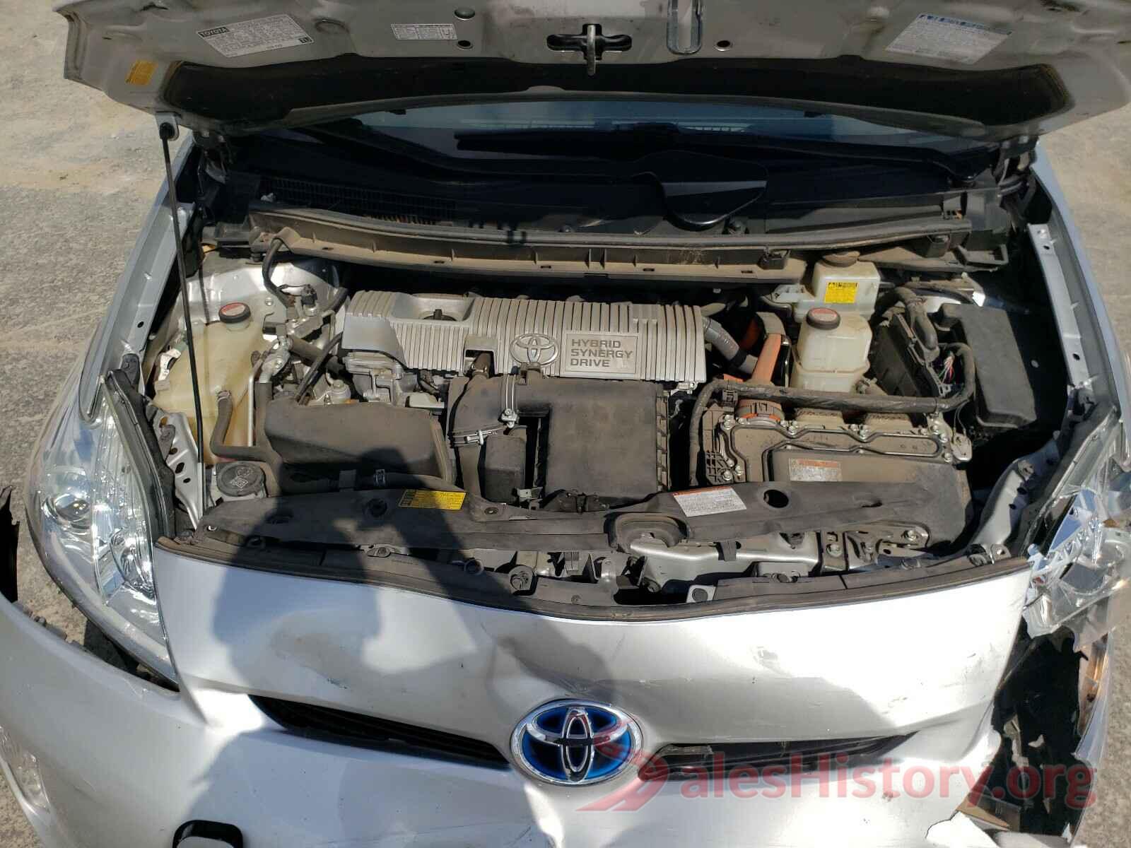 JTDKN3DU0F1923672 2015 TOYOTA PRIUS