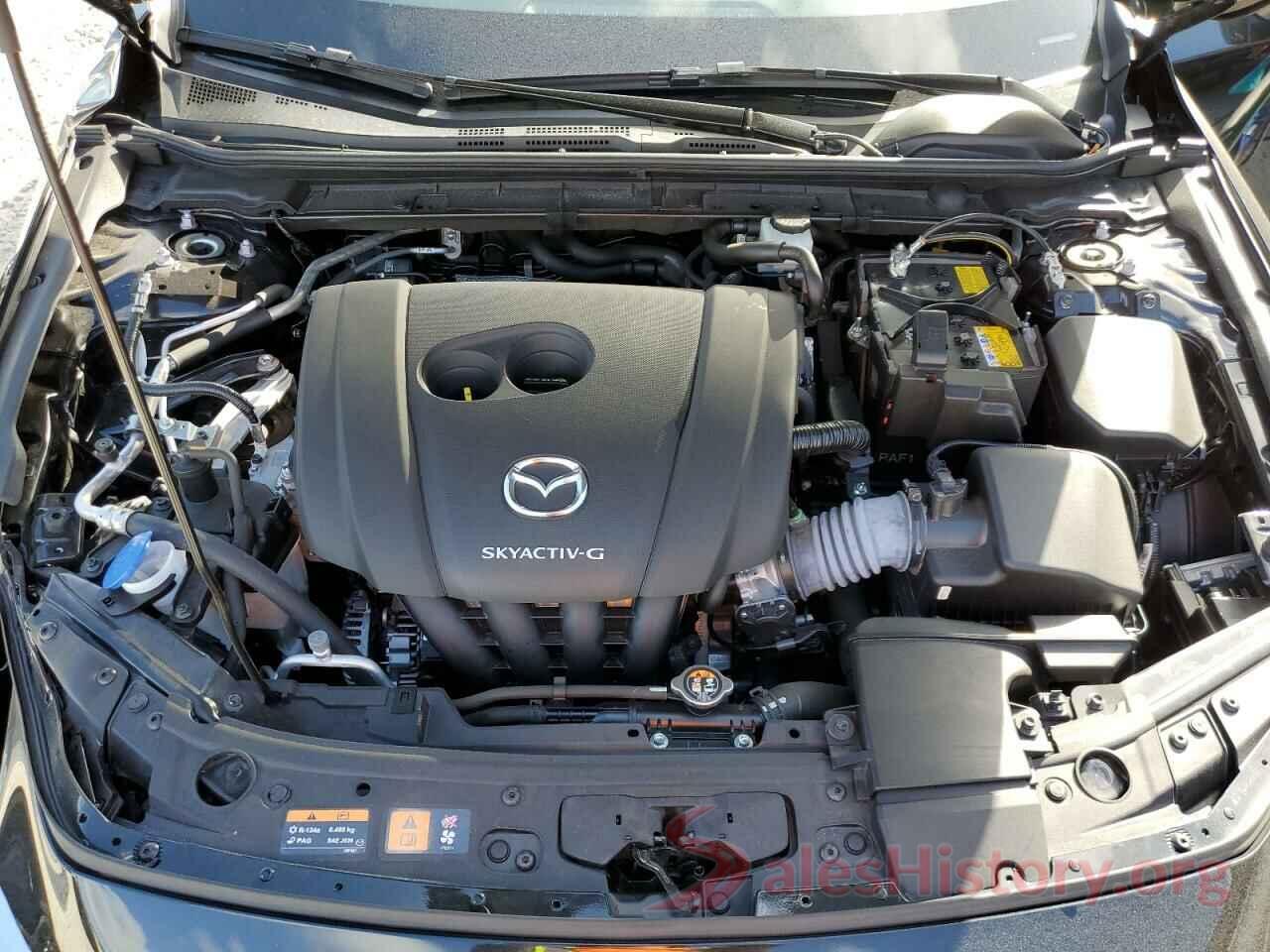 JM1BPAA72M1326887 2021 MAZDA 3