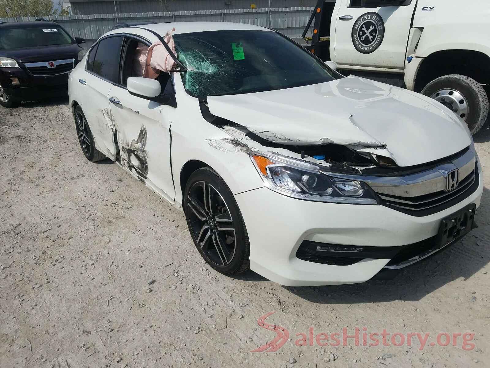 1HGCR2F57HA297566 2017 HONDA ACCORD