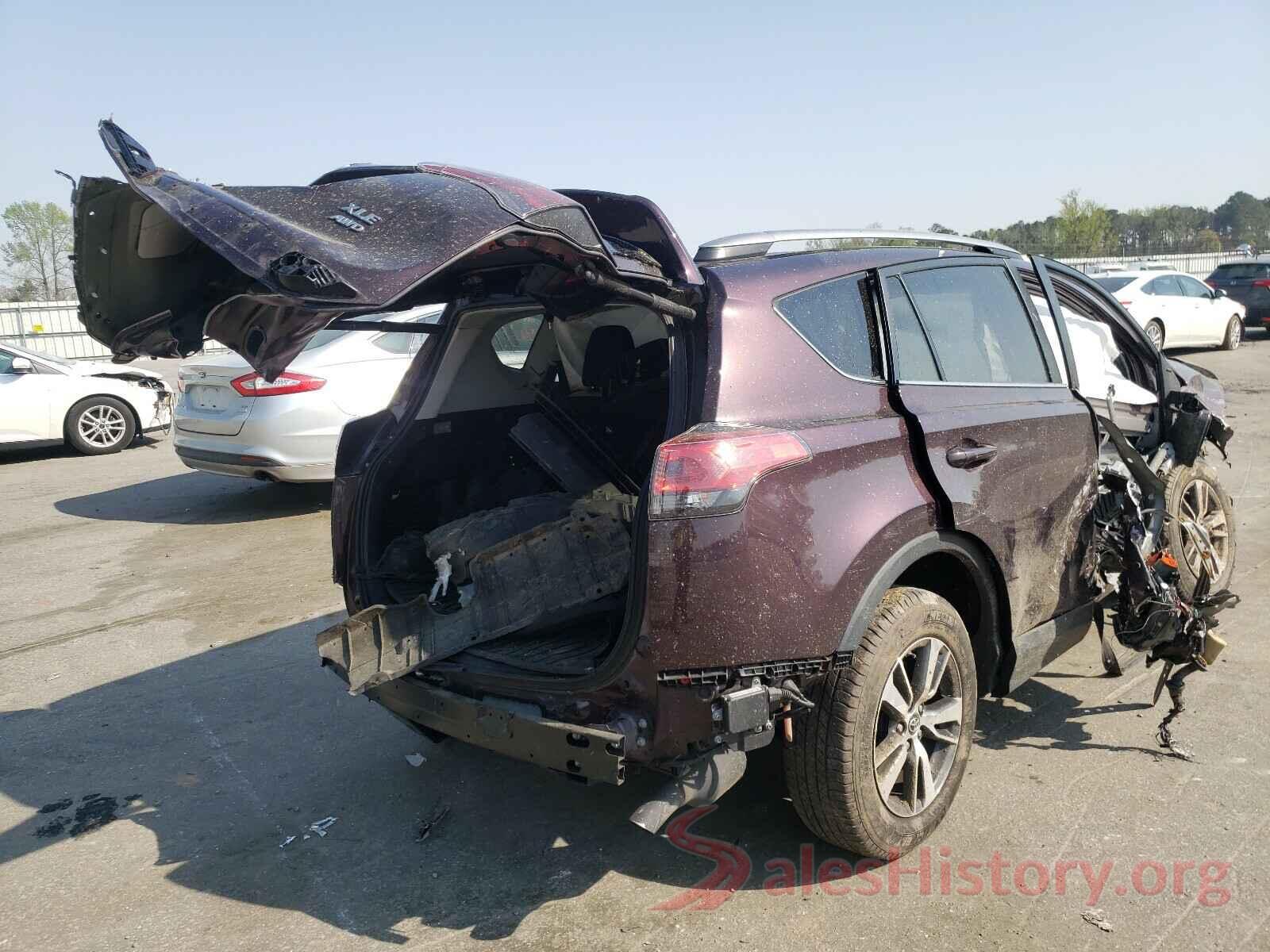 2T3RFREV2JW817675 2018 TOYOTA RAV4