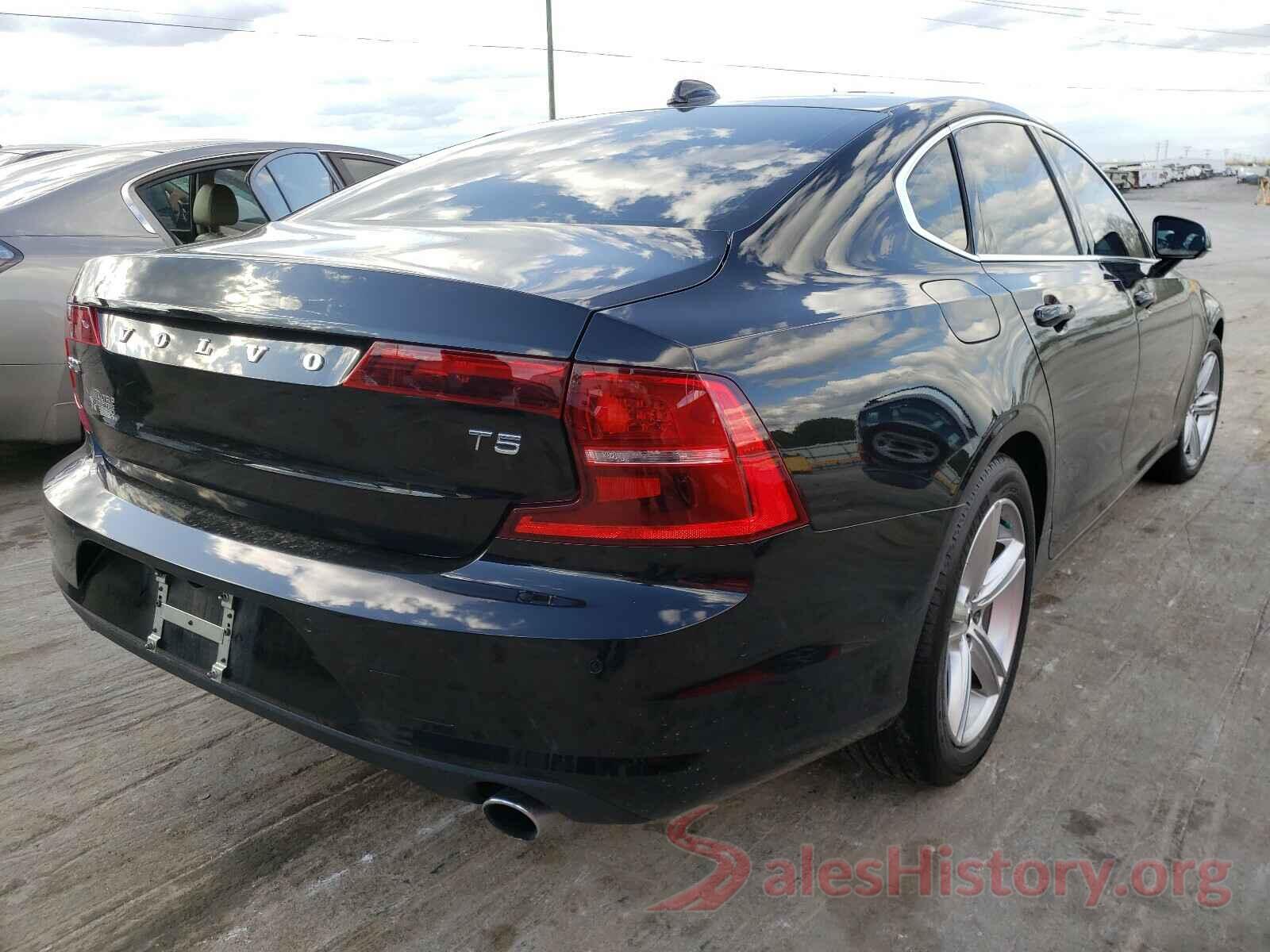 YV1102AK8H1007245 2017 VOLVO S90