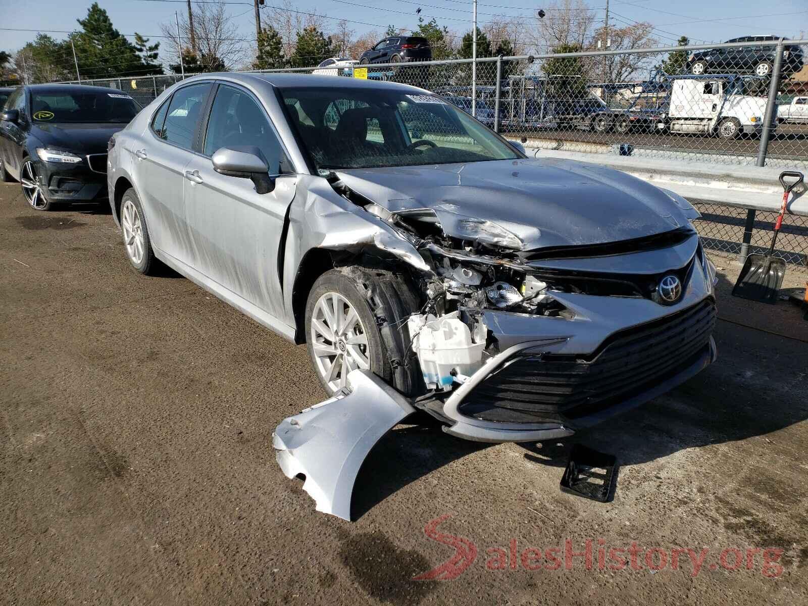 4T1C11AK5MU529311 2021 TOYOTA CAMRY